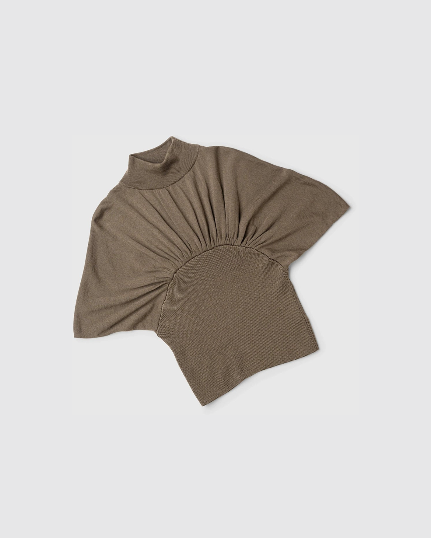 CIRCLE CROPPED TOP