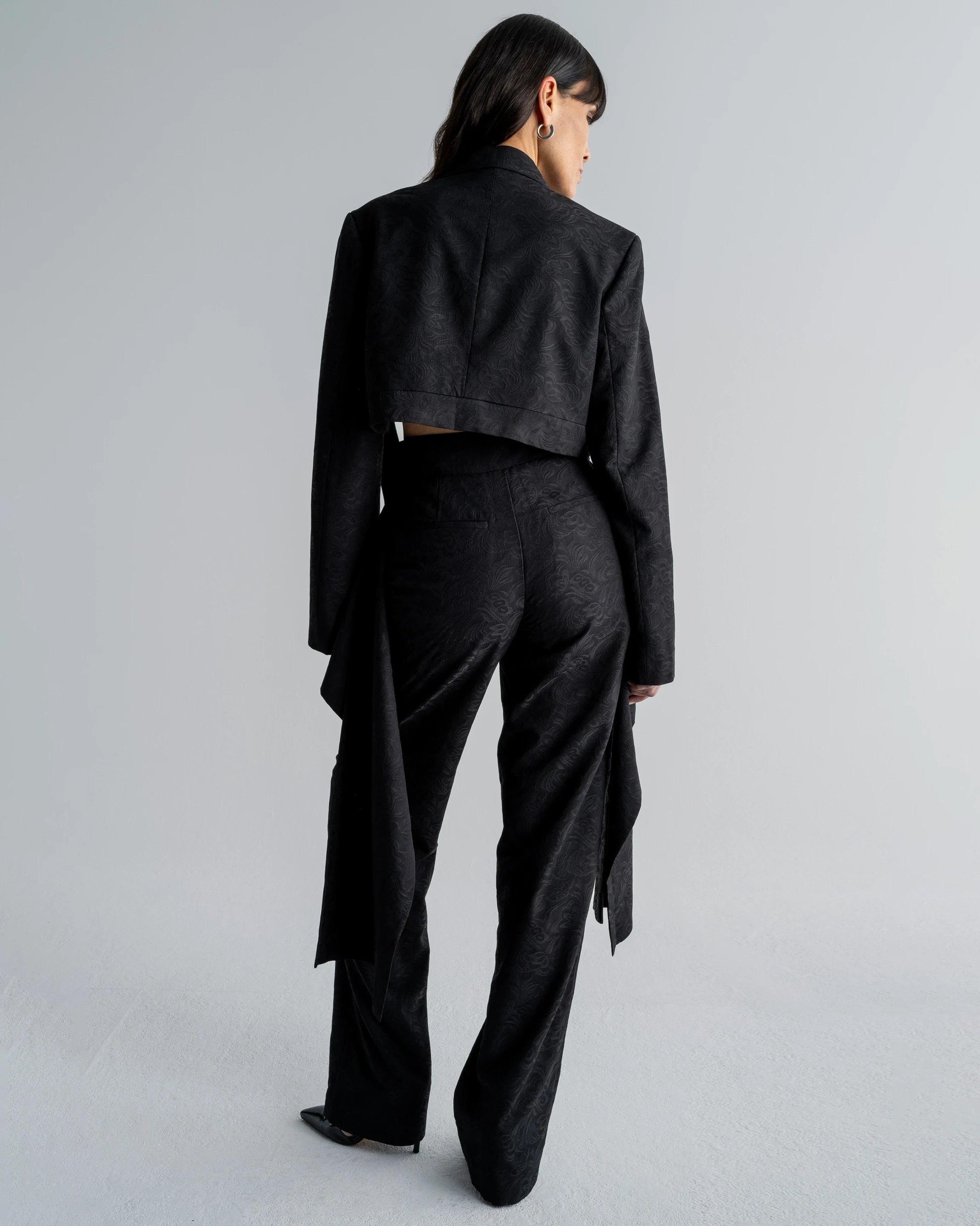 CROPPED JORDAN BLAZER
