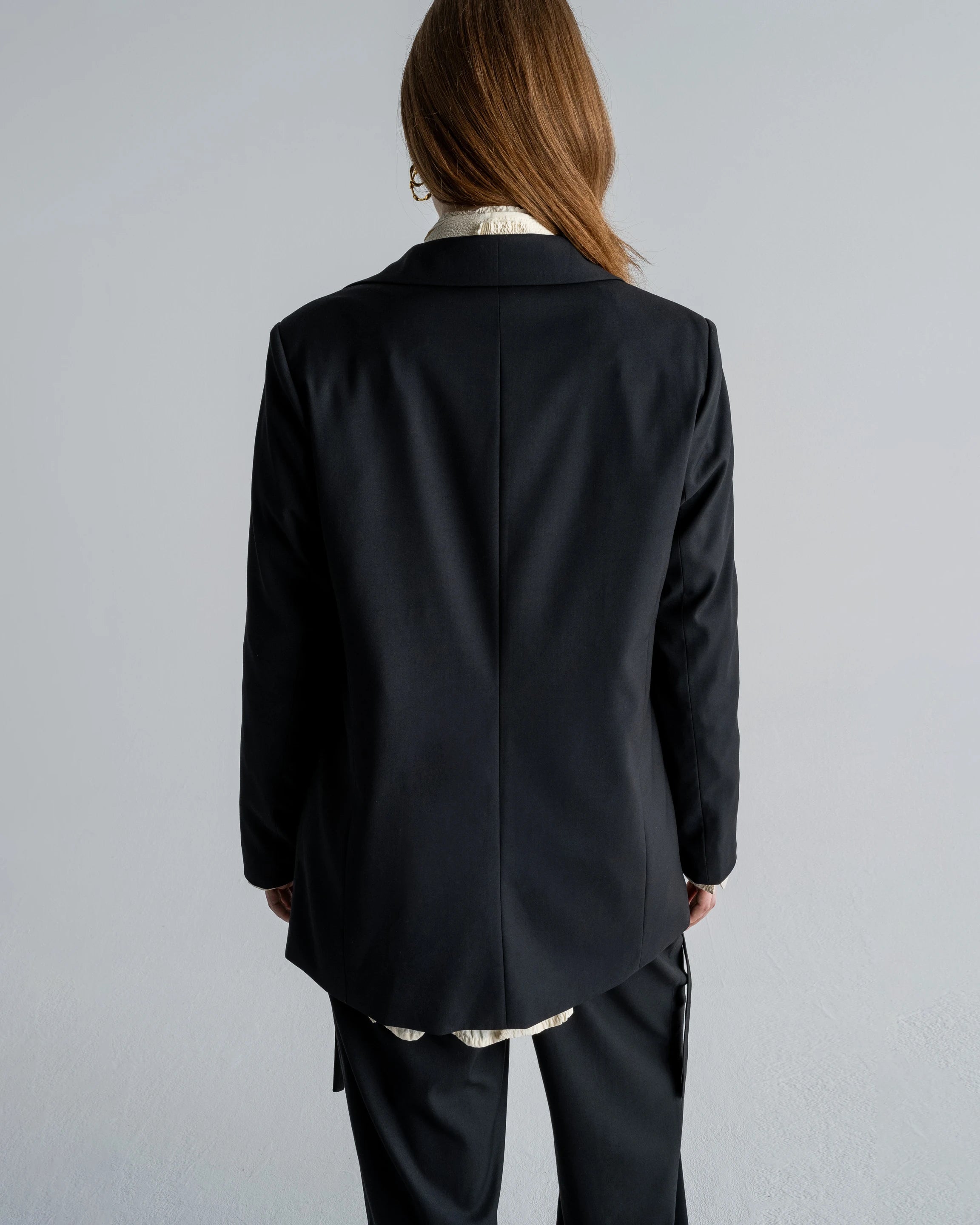 ONE BUTTON BLAZER