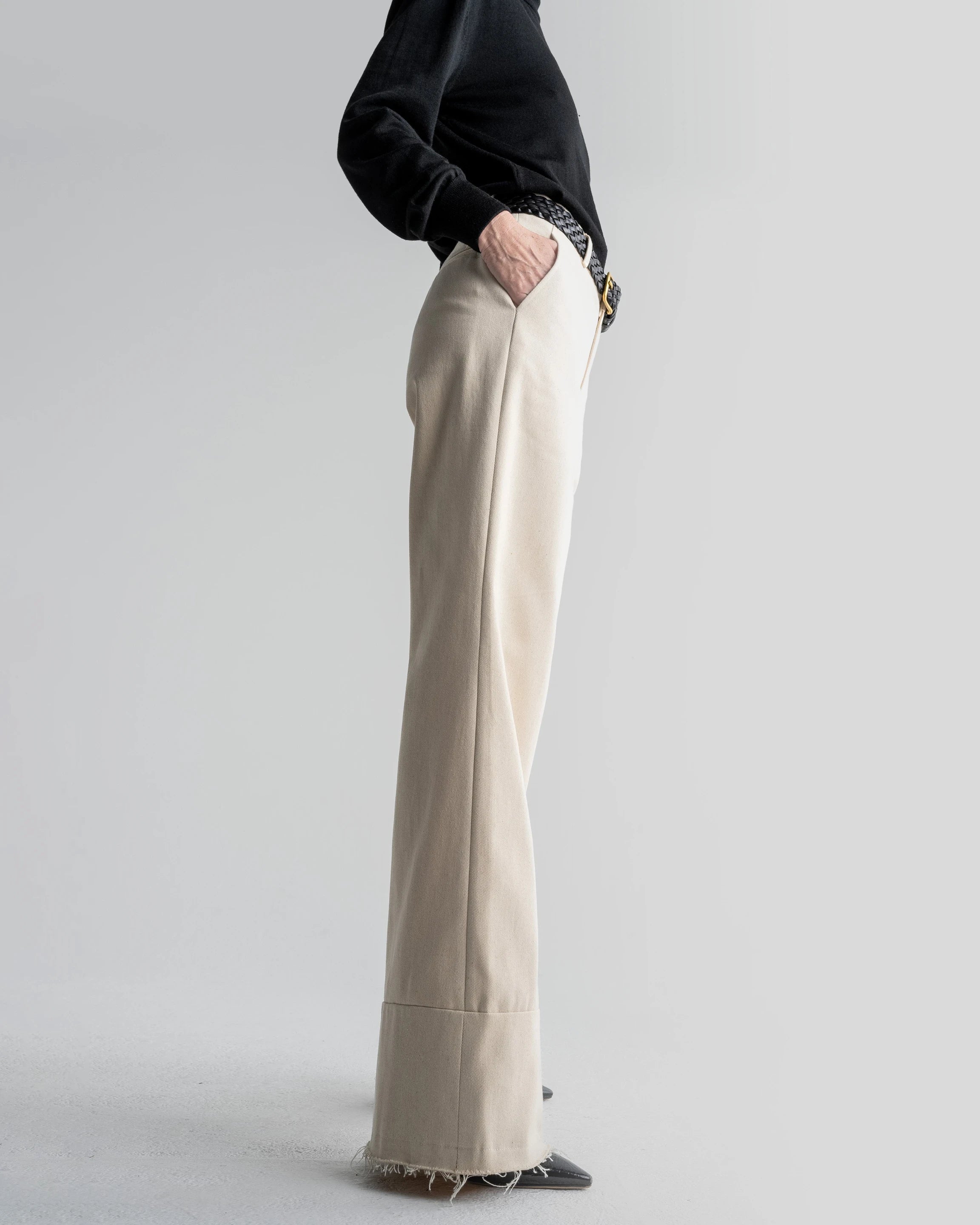 FLARE PANTS