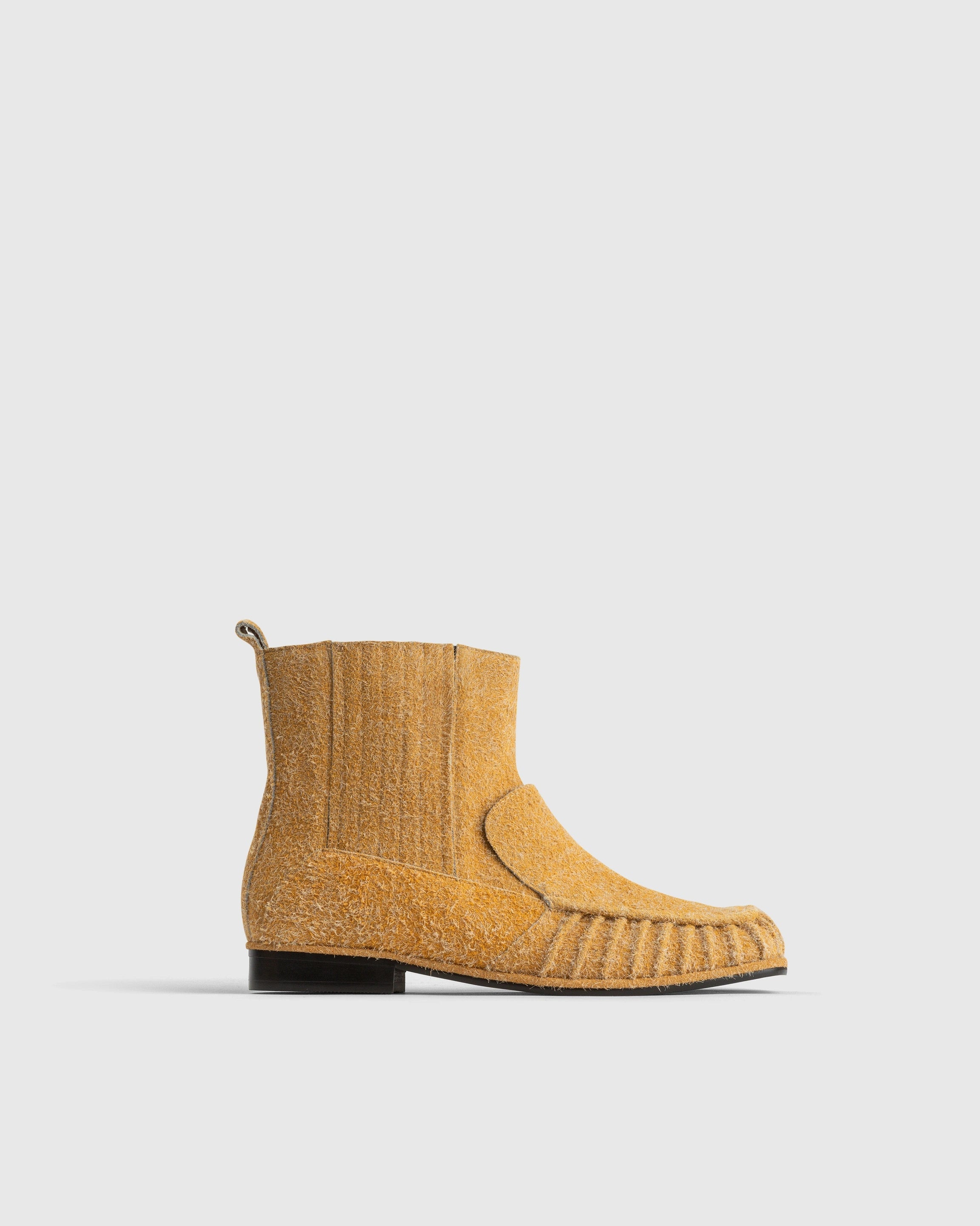CHELSEA BOOT