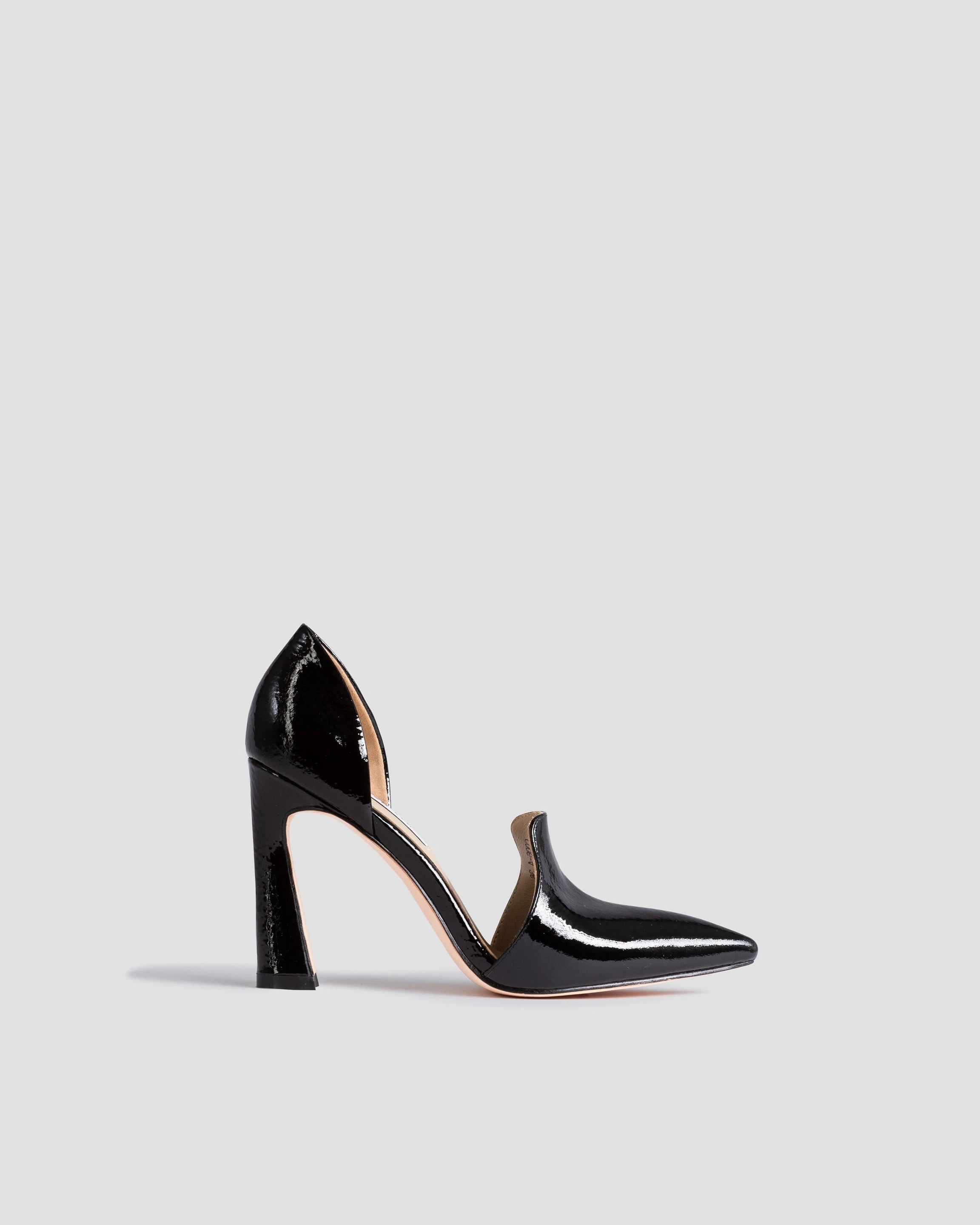 TOWN HEEL