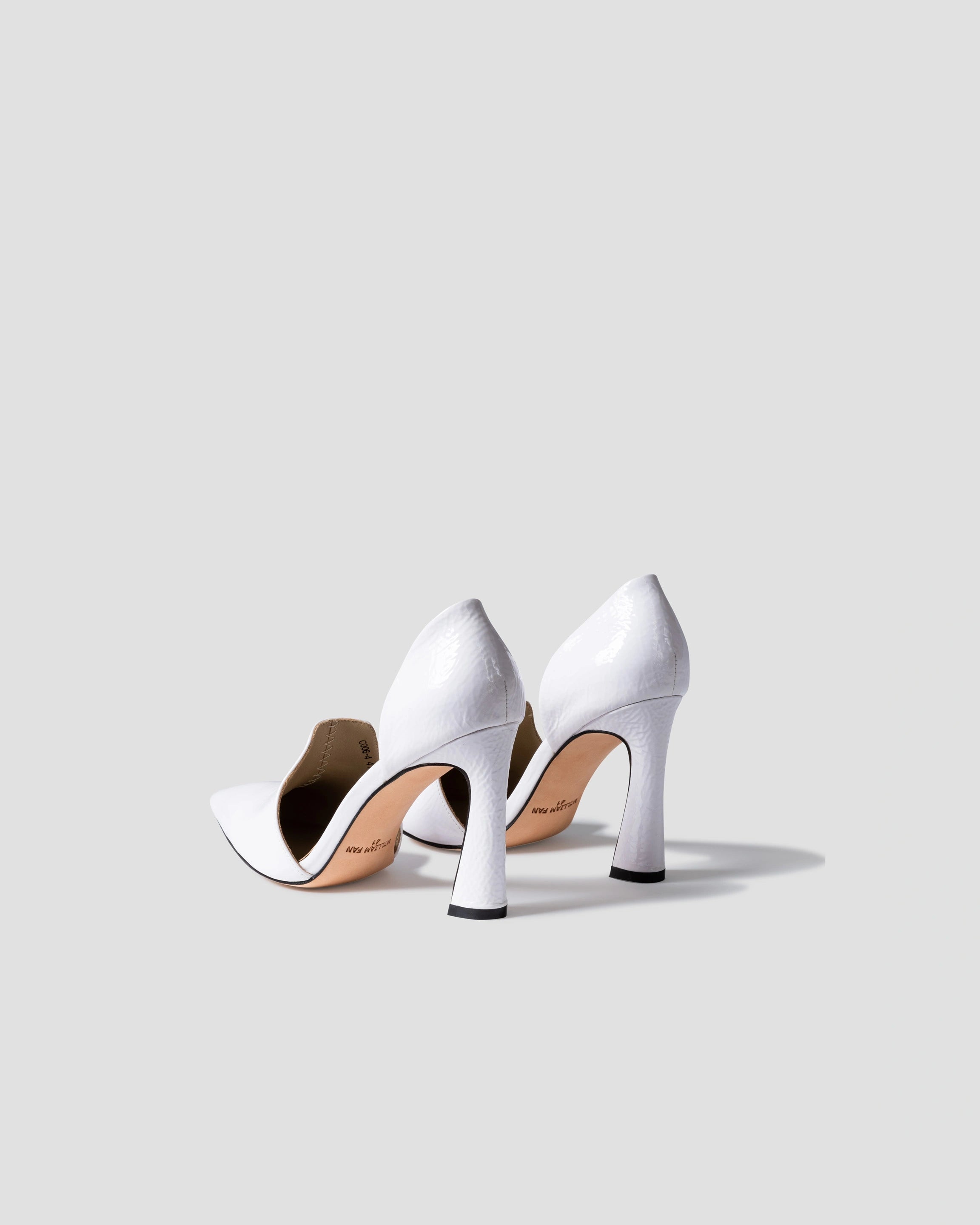 TOWN HEEL