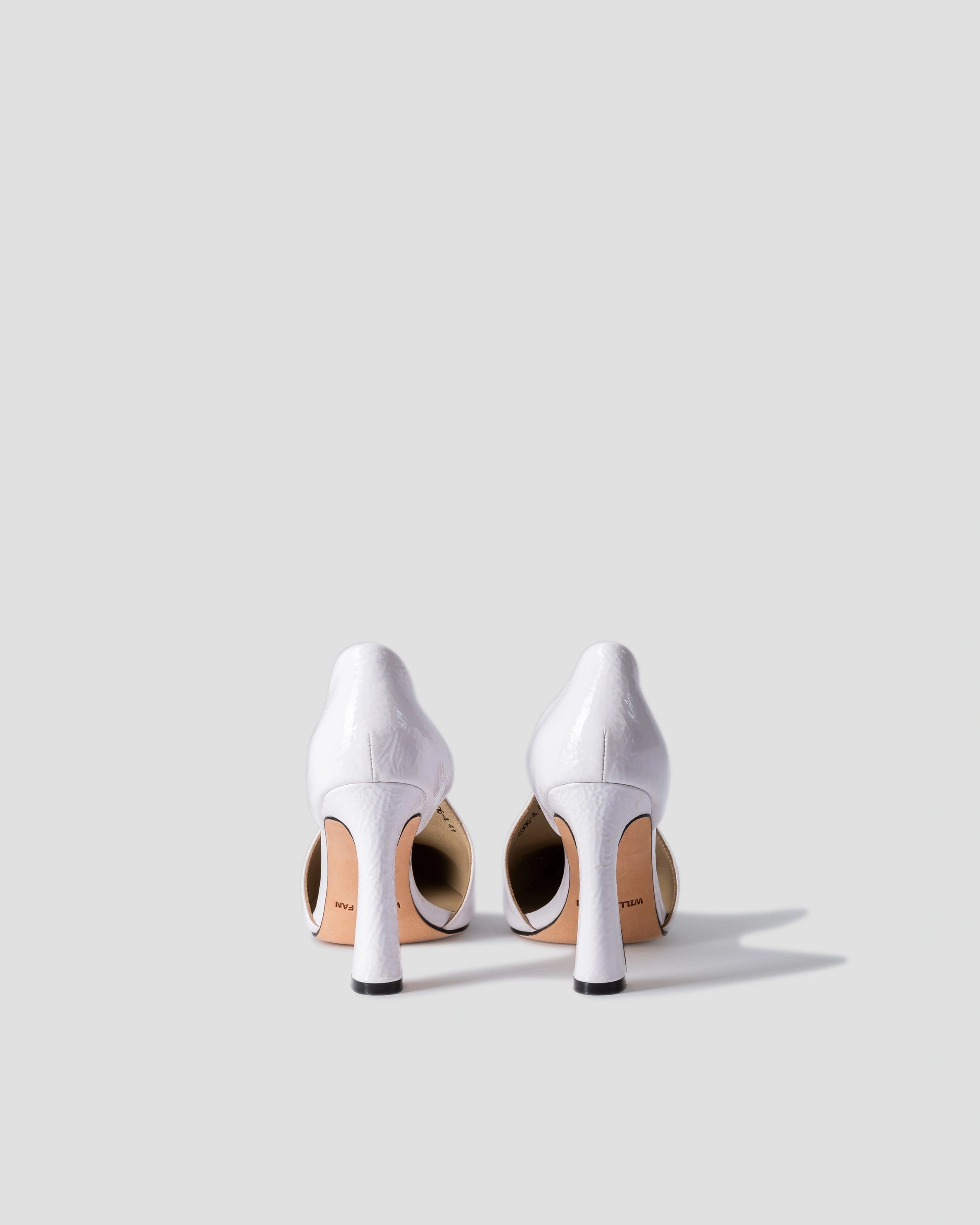 TOWN HEEL