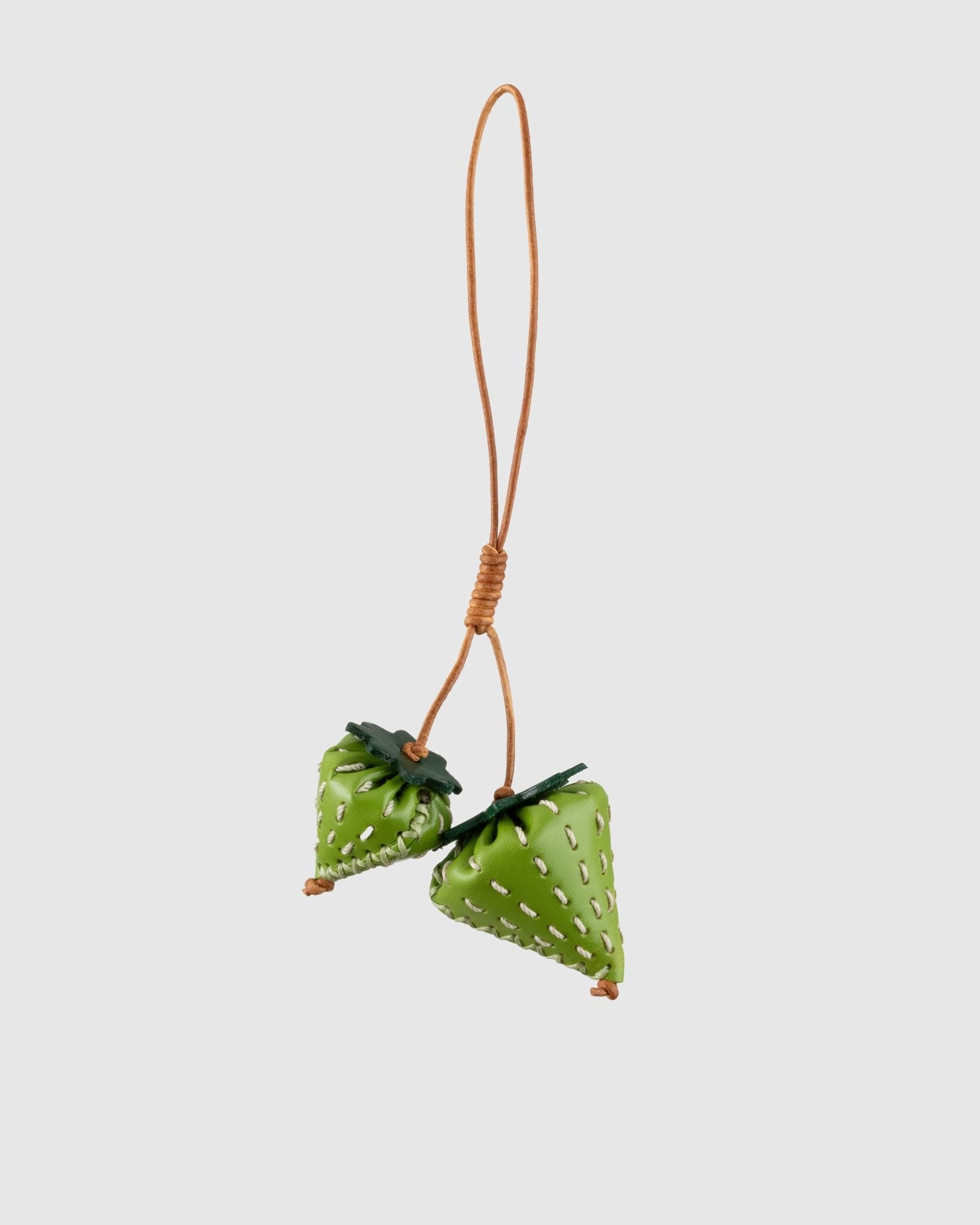 BAG CHARM STRAWBERRY - WILLIAM FAN