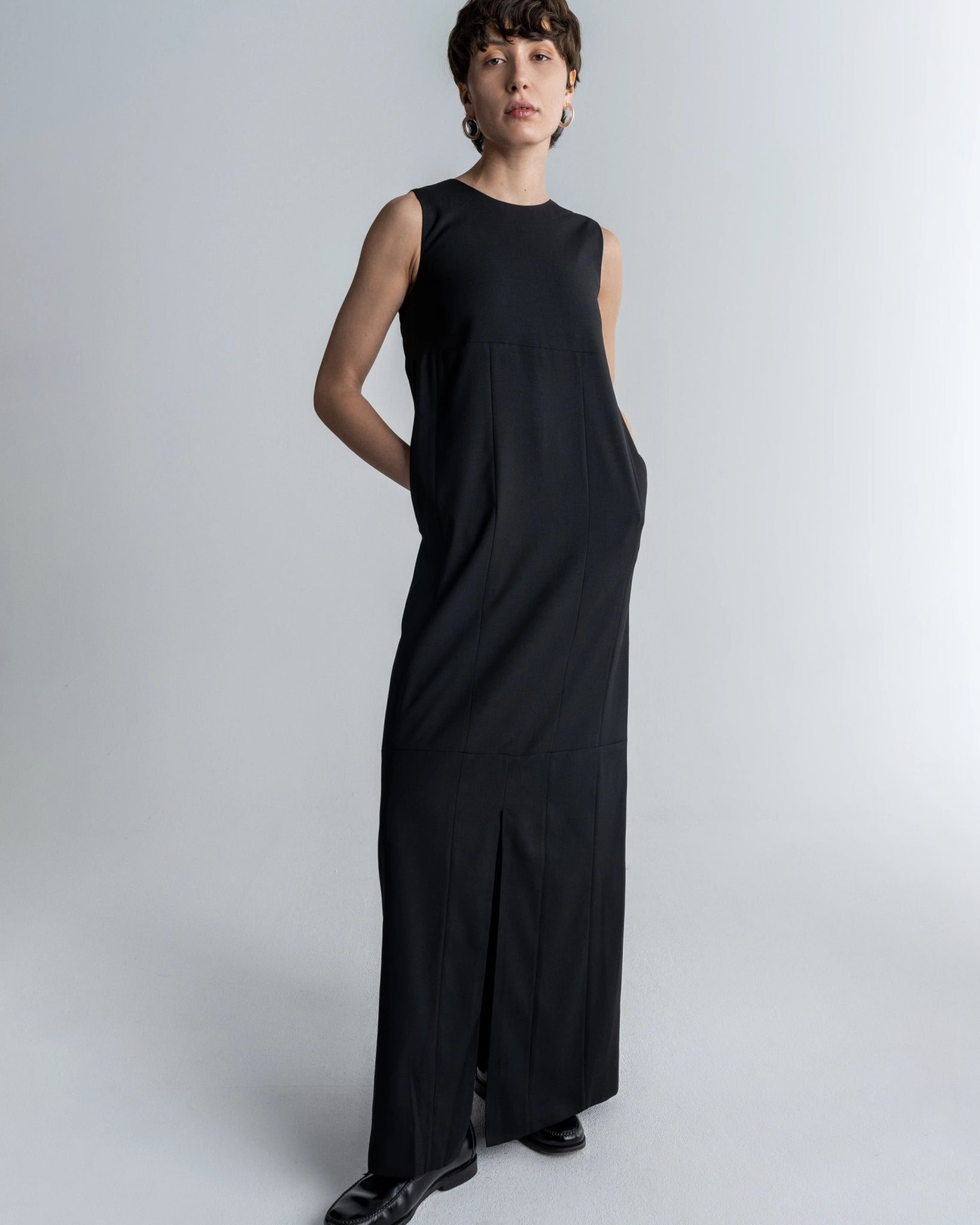 CLEAN DRESS