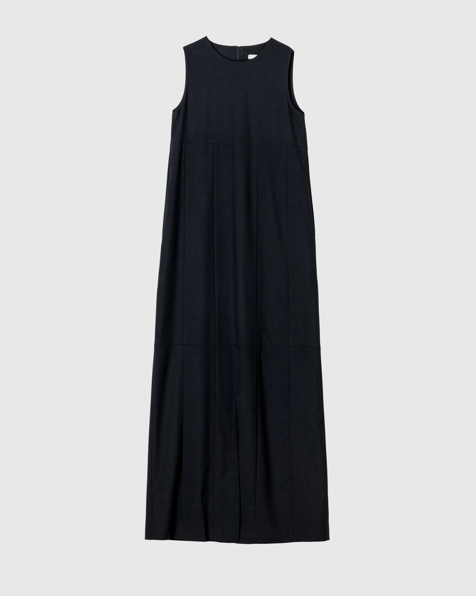 CLEAN DRESS