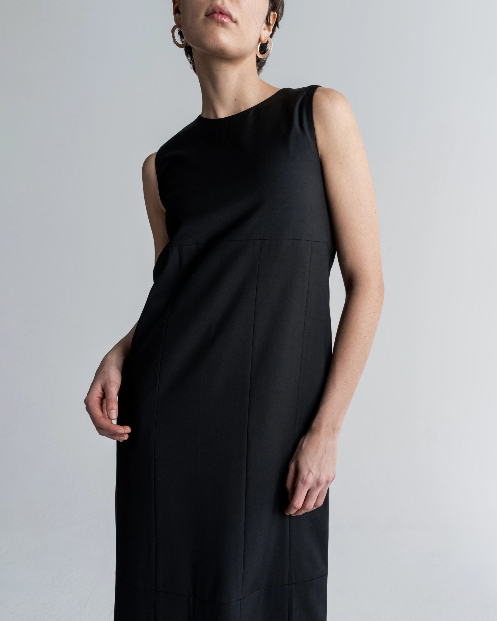 CLEAN DRESS