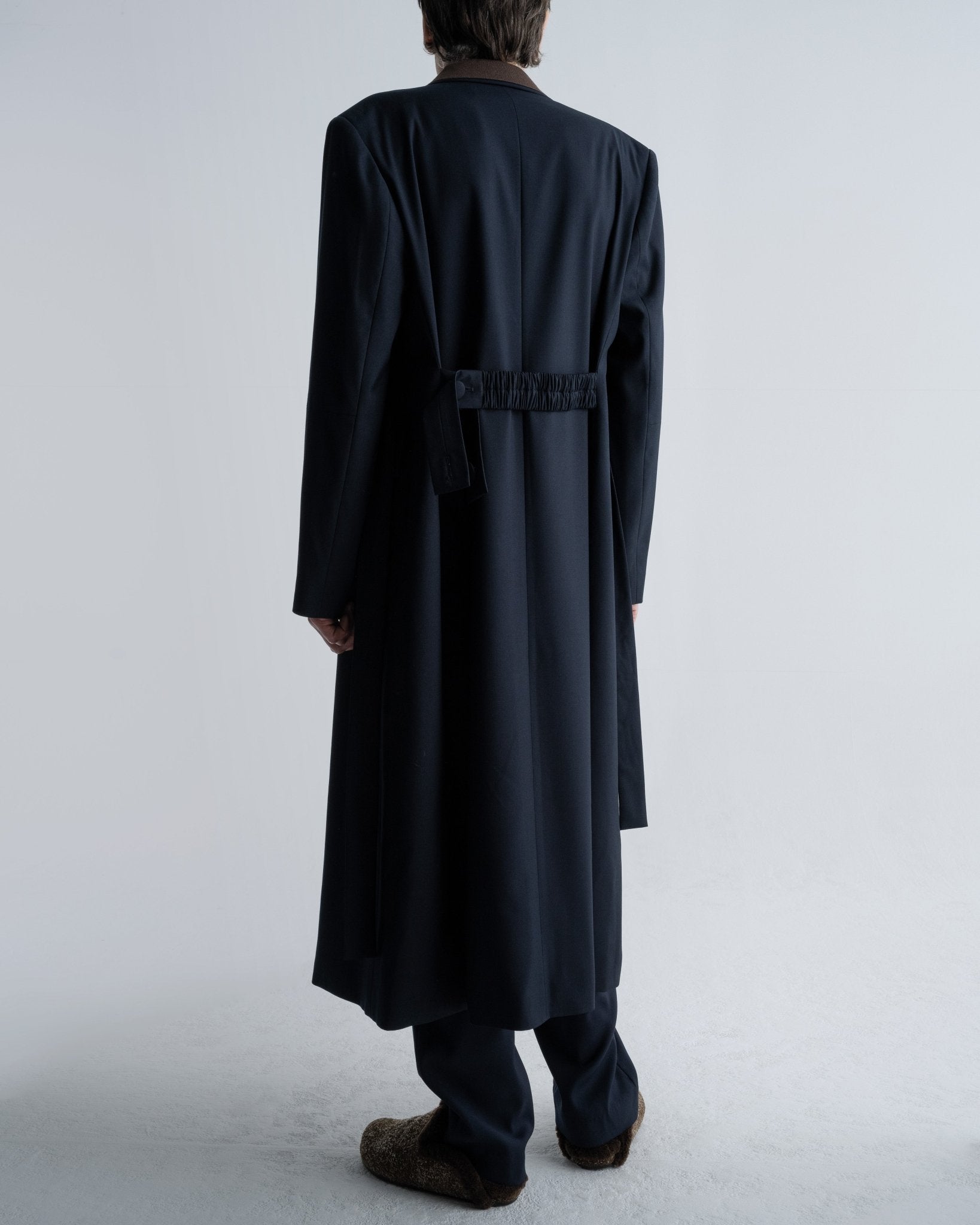 DOUBLE BREASTED COAT - WILLIAM FAN