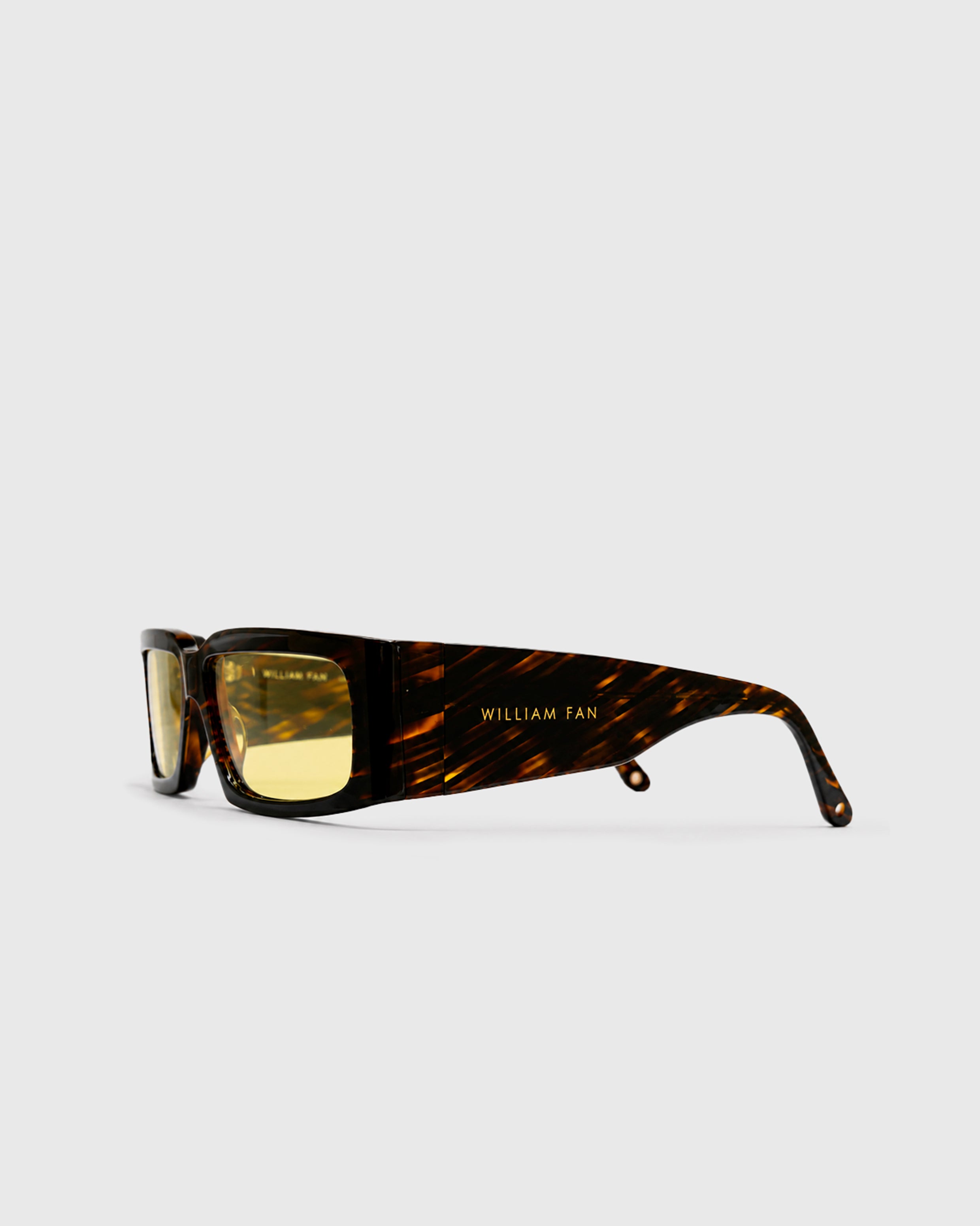 EXCHANGE GLASSES