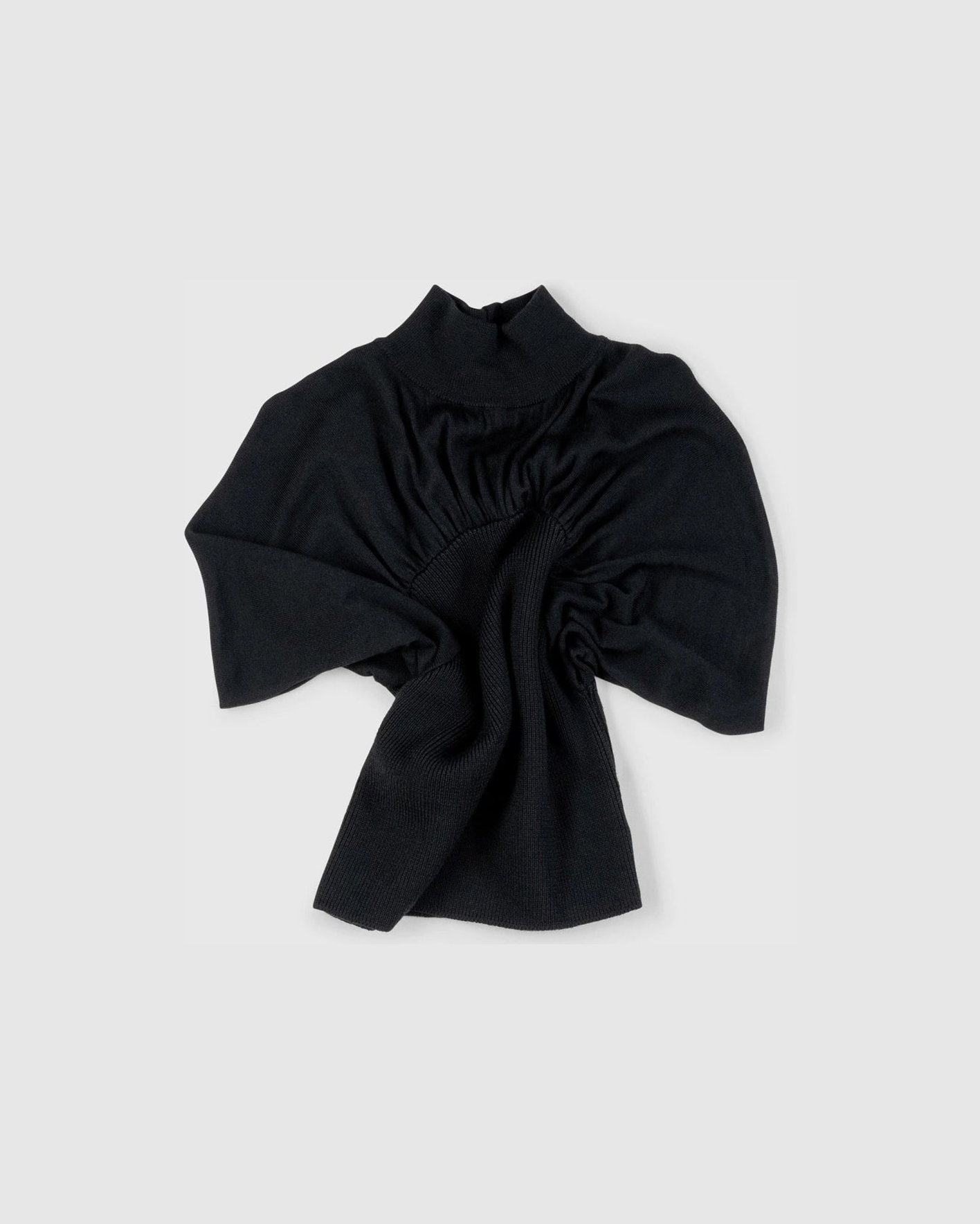 CIRCLE CROPPED TOP