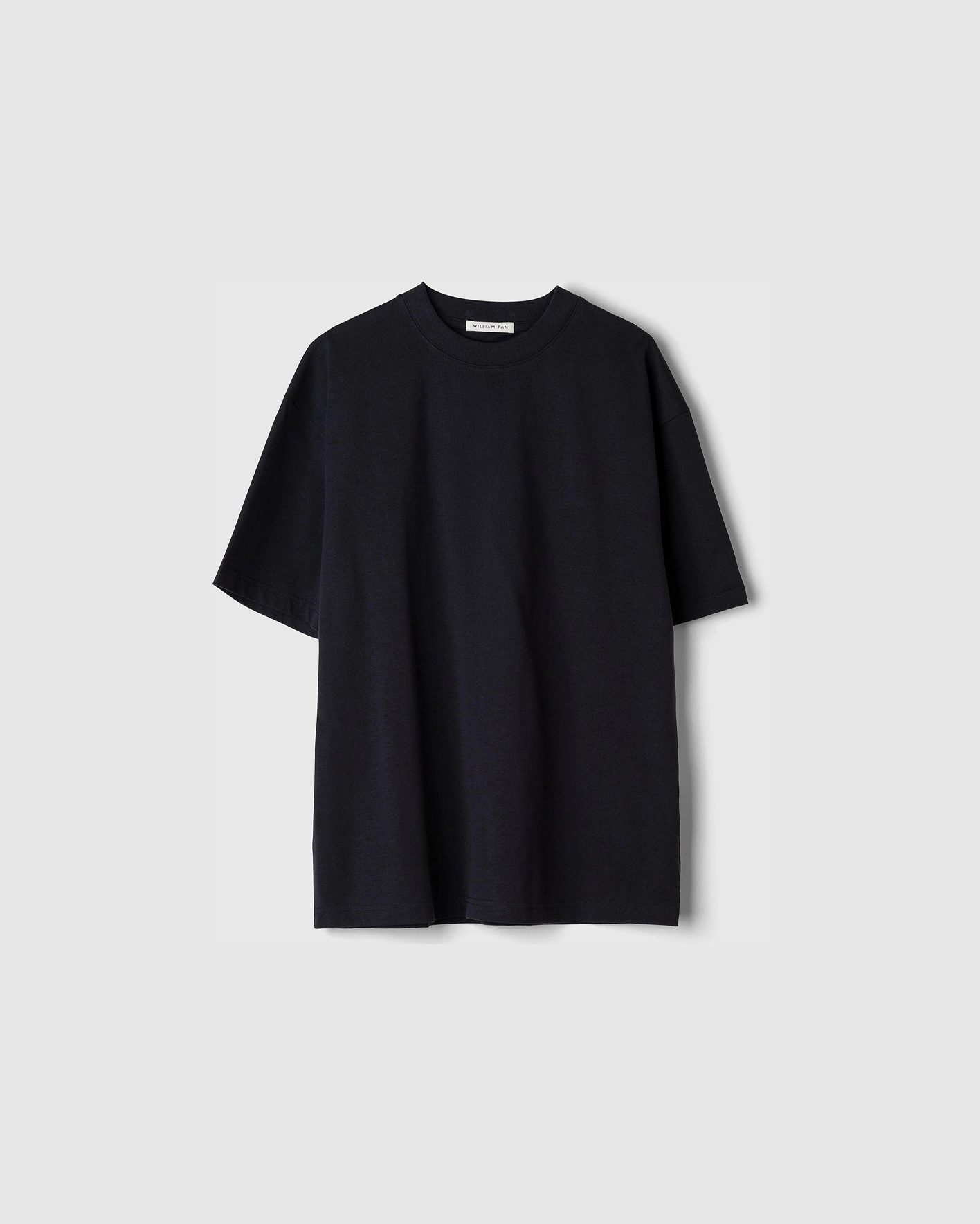 BASIC T-SHIRT
