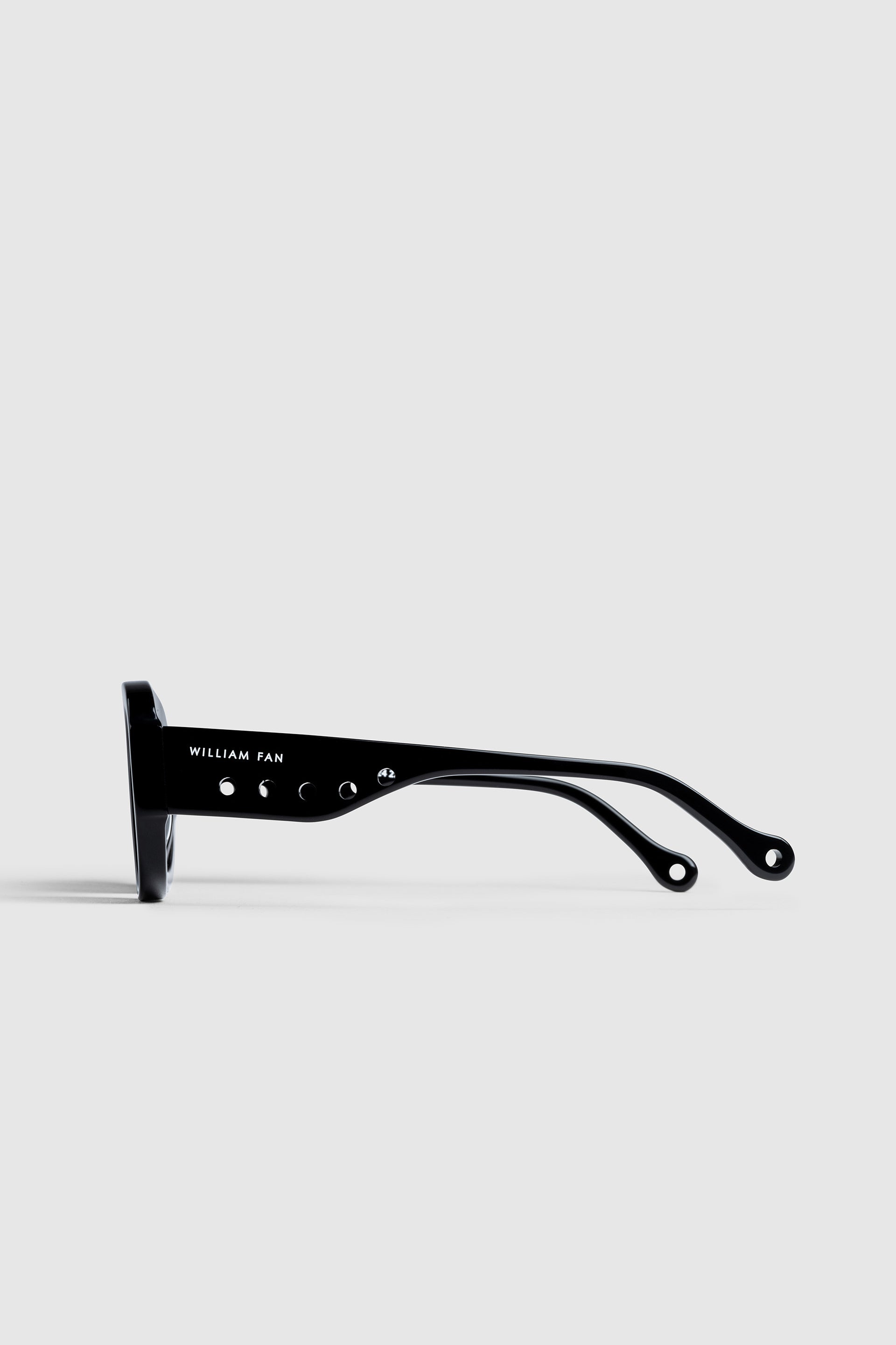 HALSTON GLASSES - WILLIAM FAN