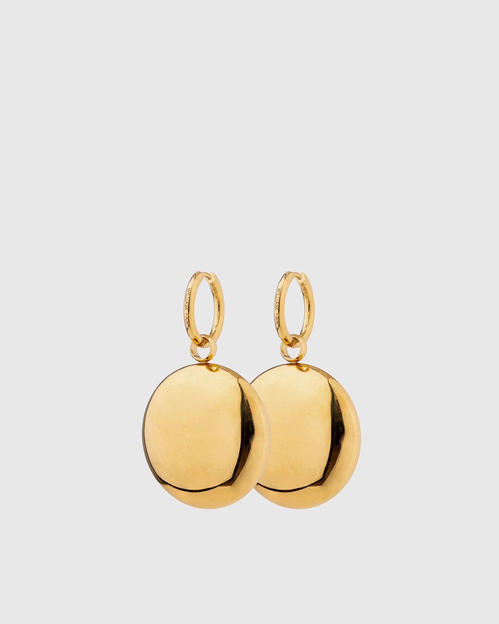 MEDAILLON EARRING