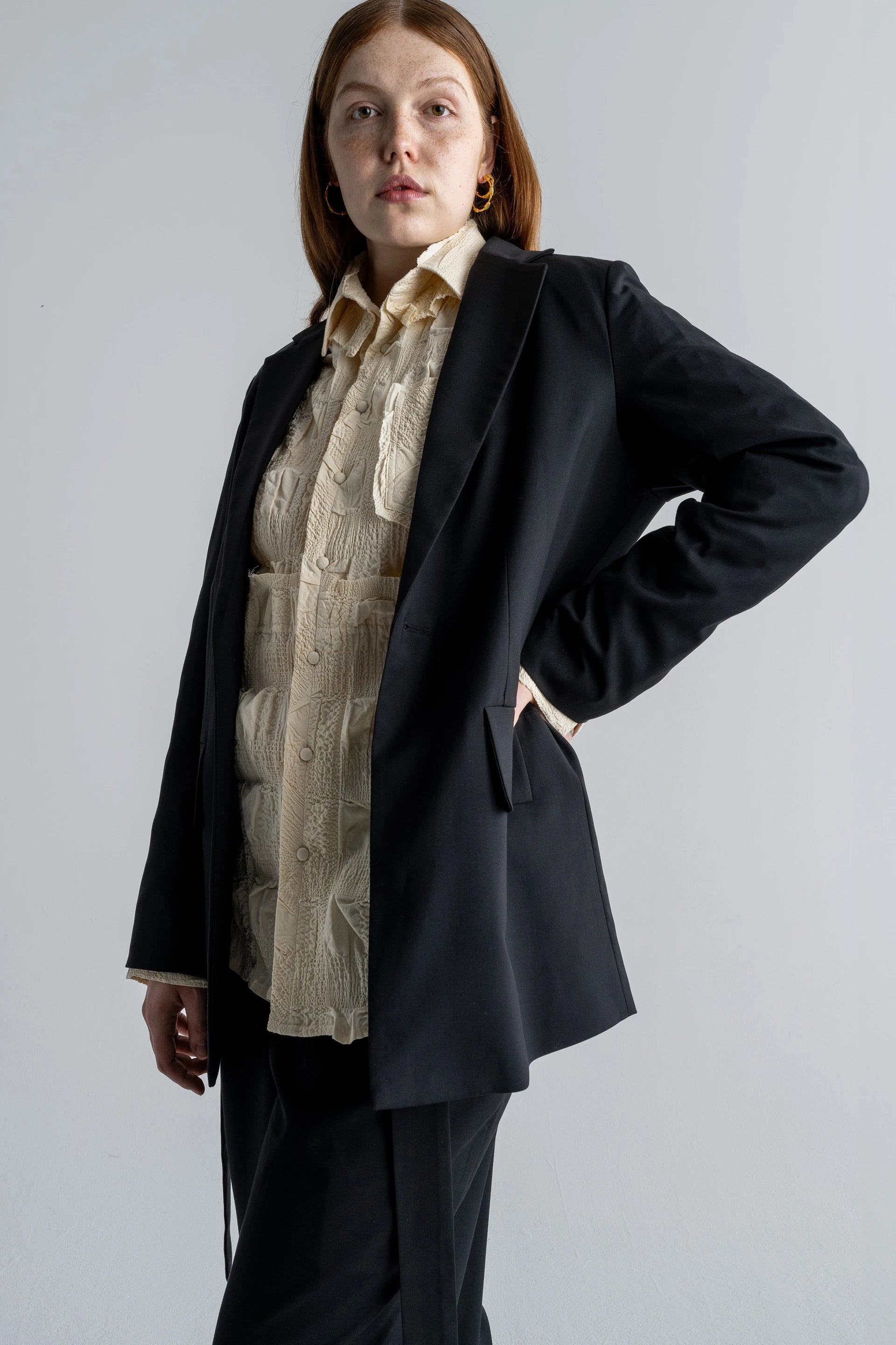 ONE BUTTON BLAZER