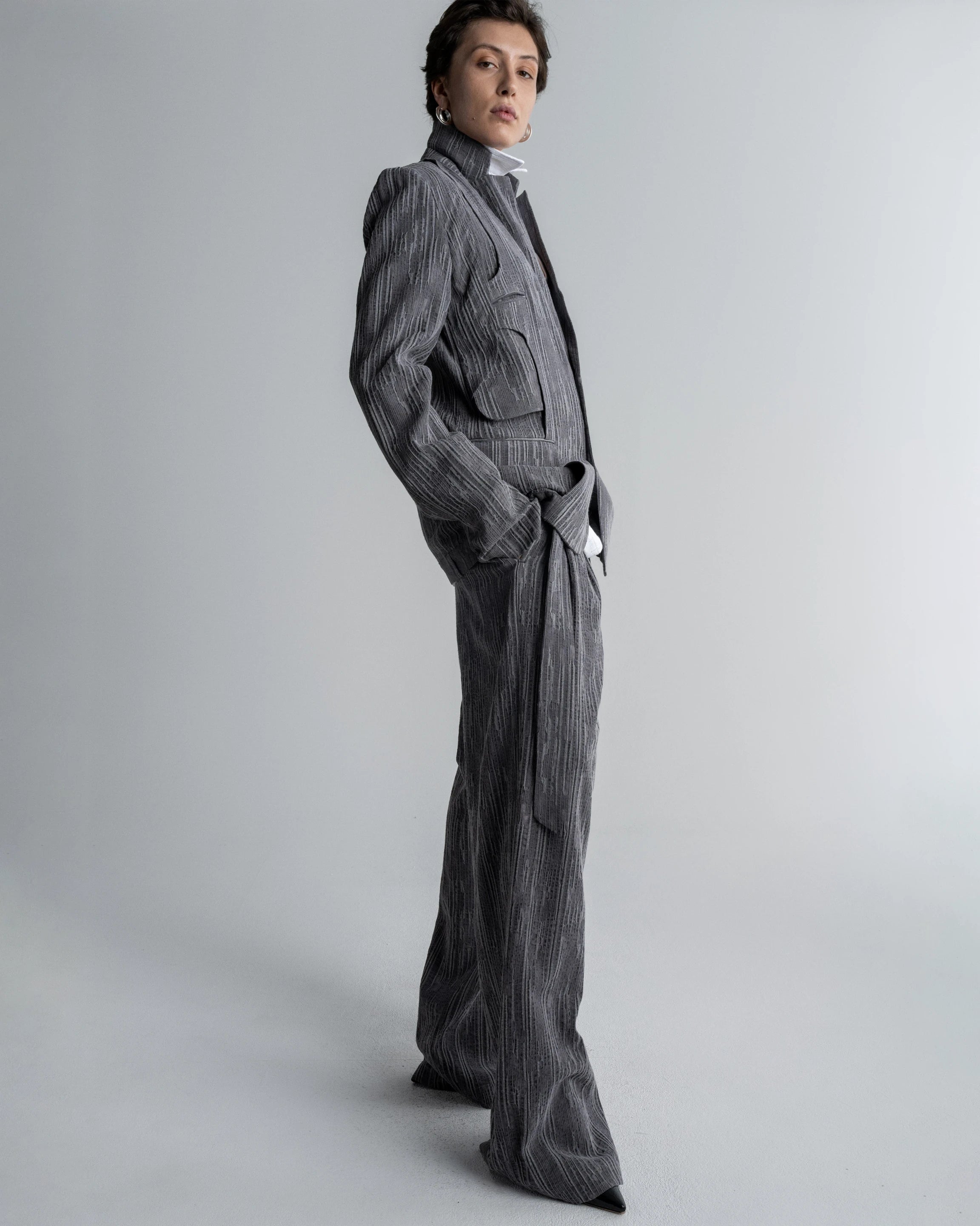 BAGGY FLARE PANTS