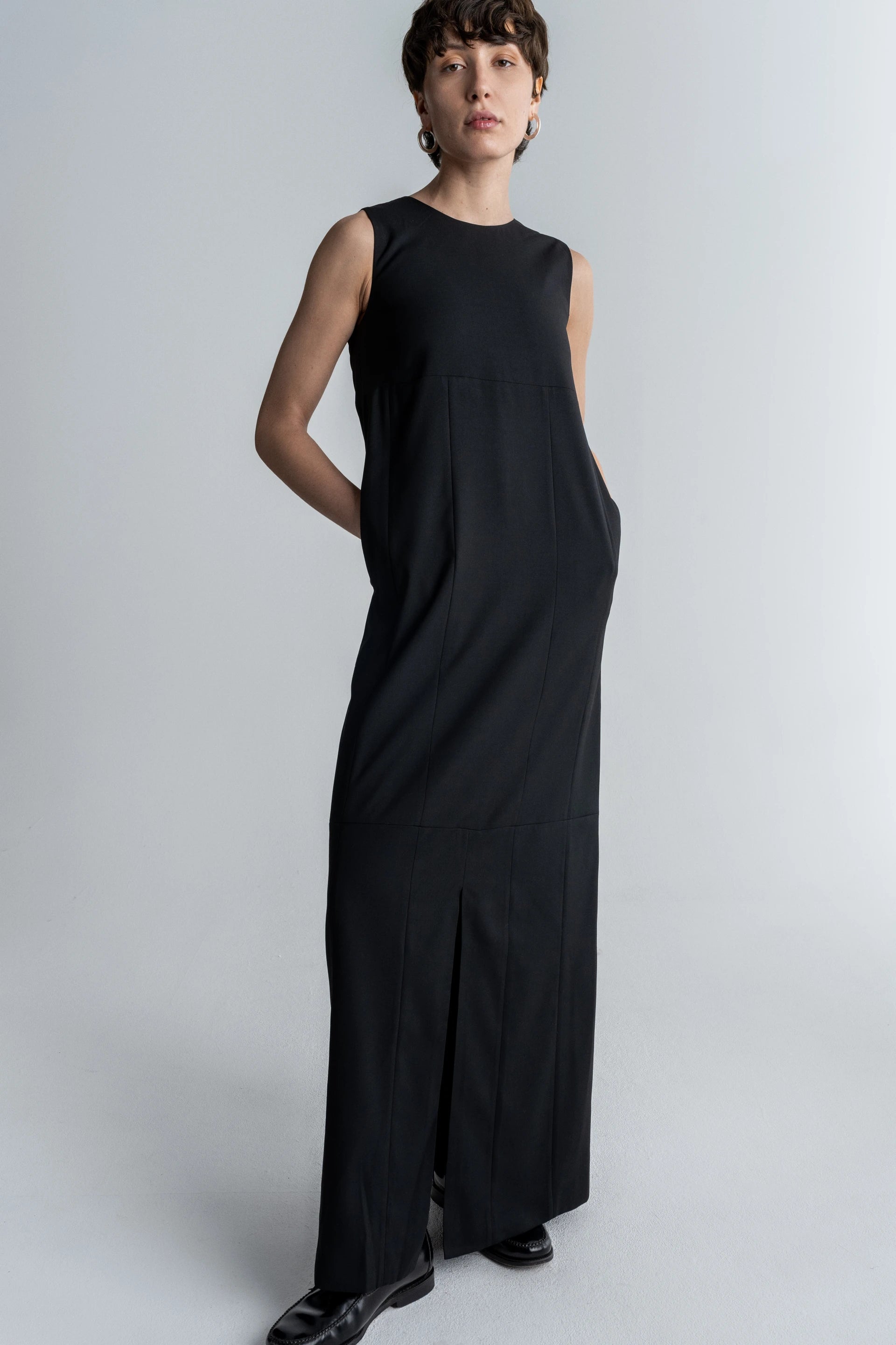 CLEAN DRESS