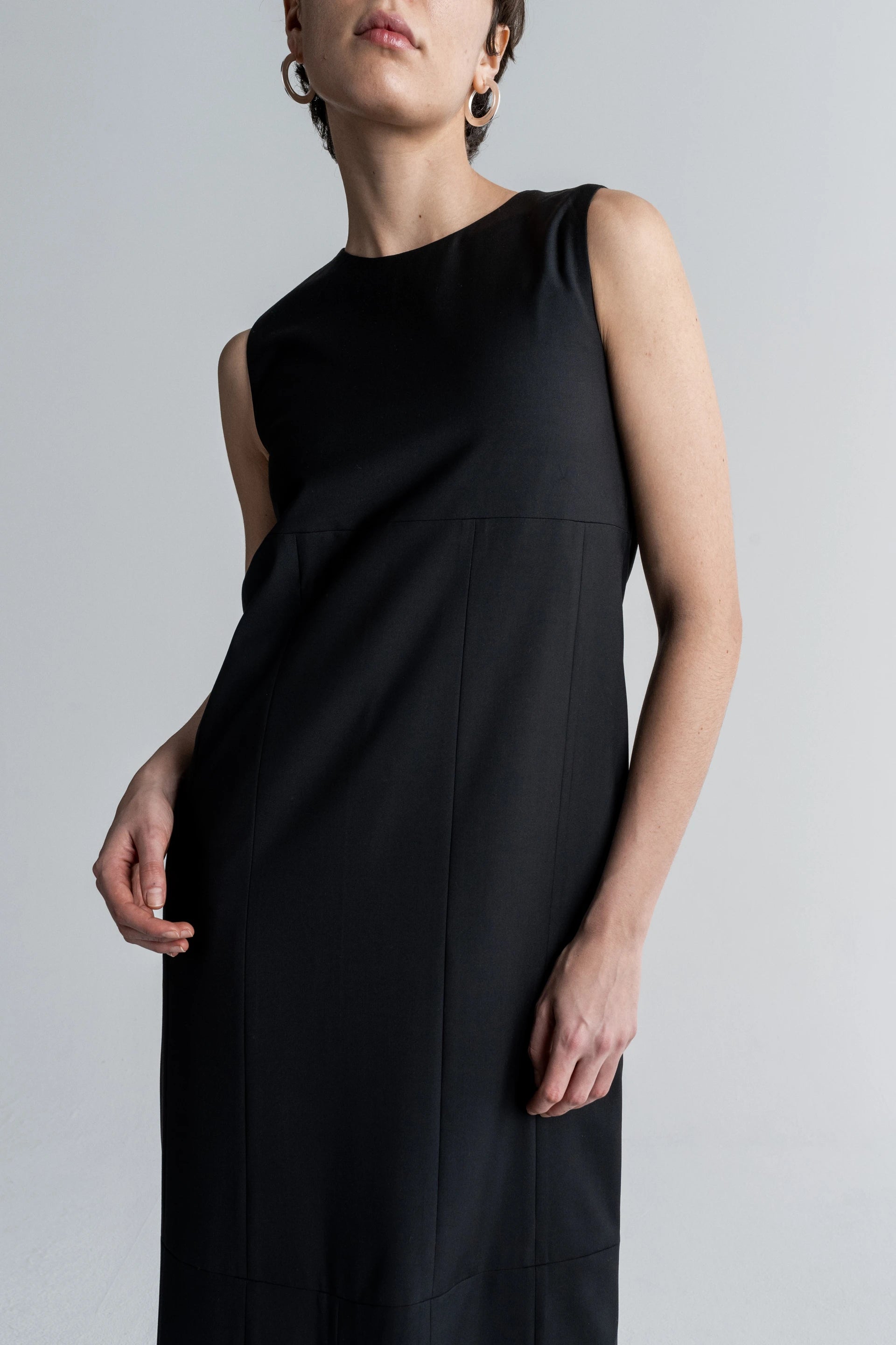 CLEAN DRESS