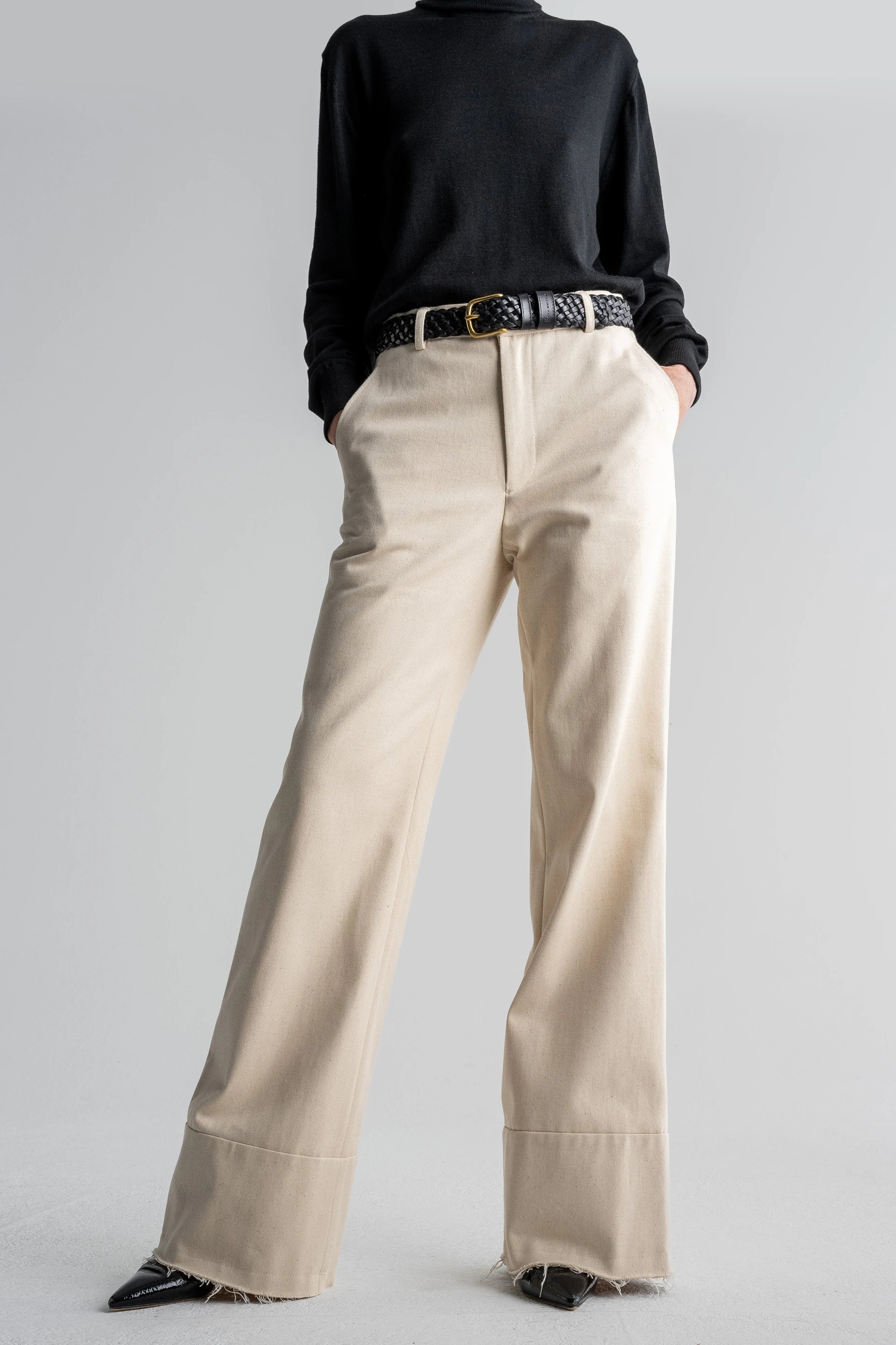 FLARE PANTS