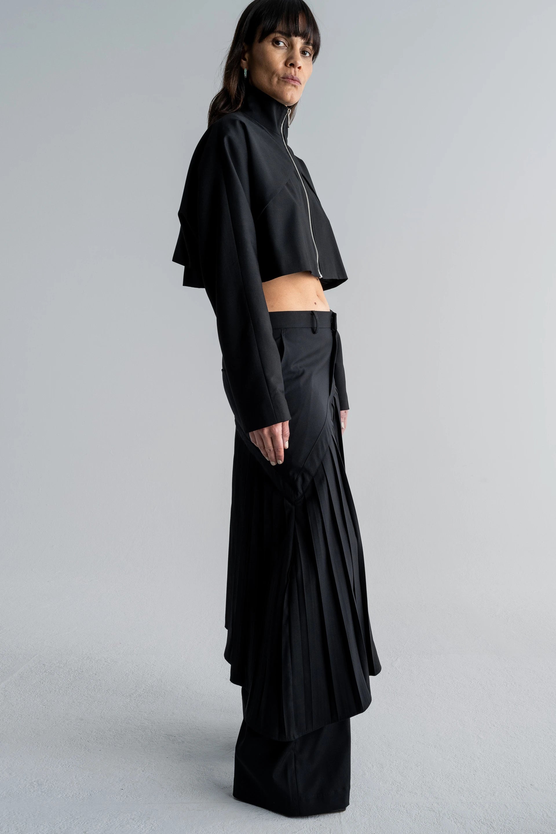 CROPPED CAPE JACKET