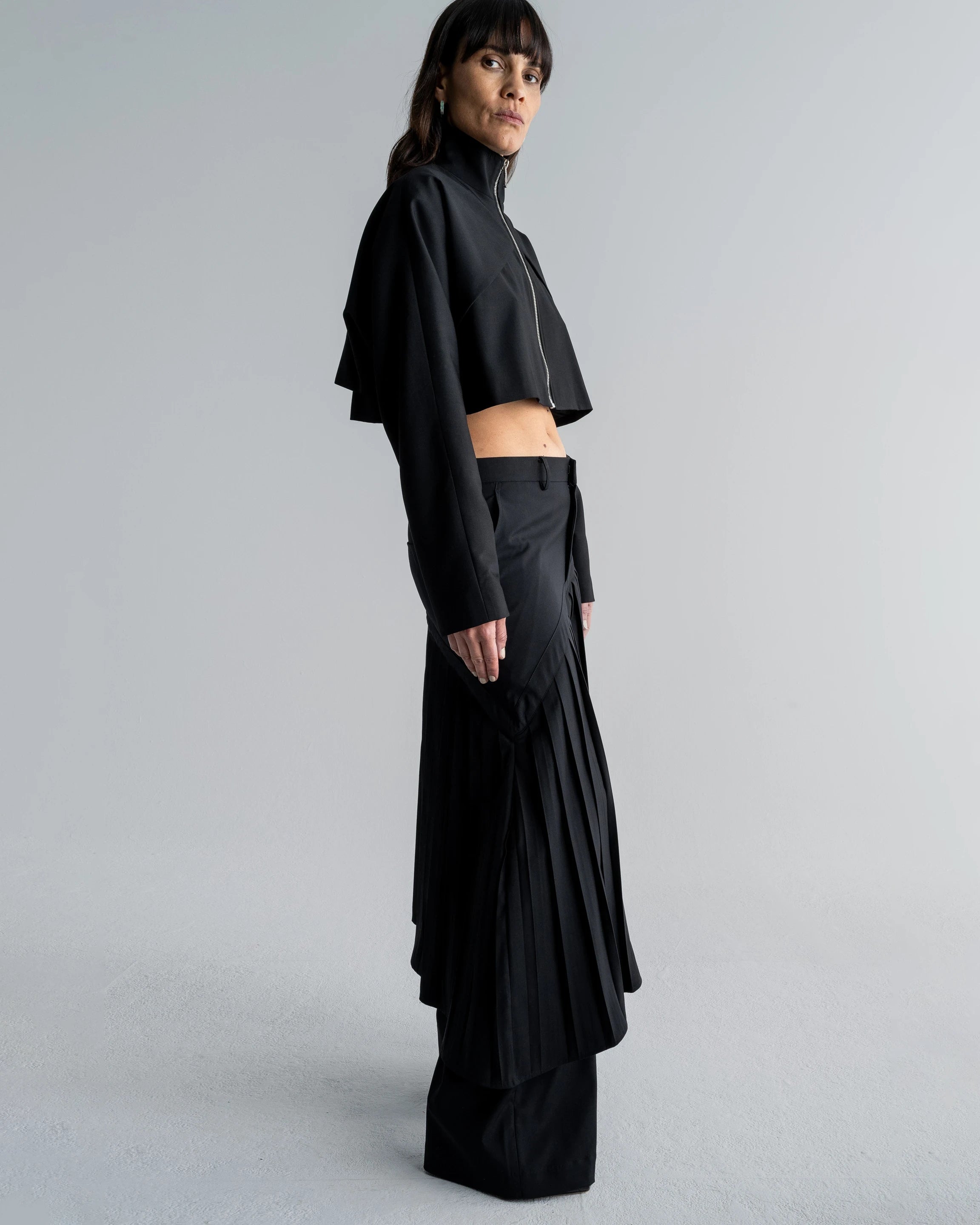 CROPPED CAPE JACKET