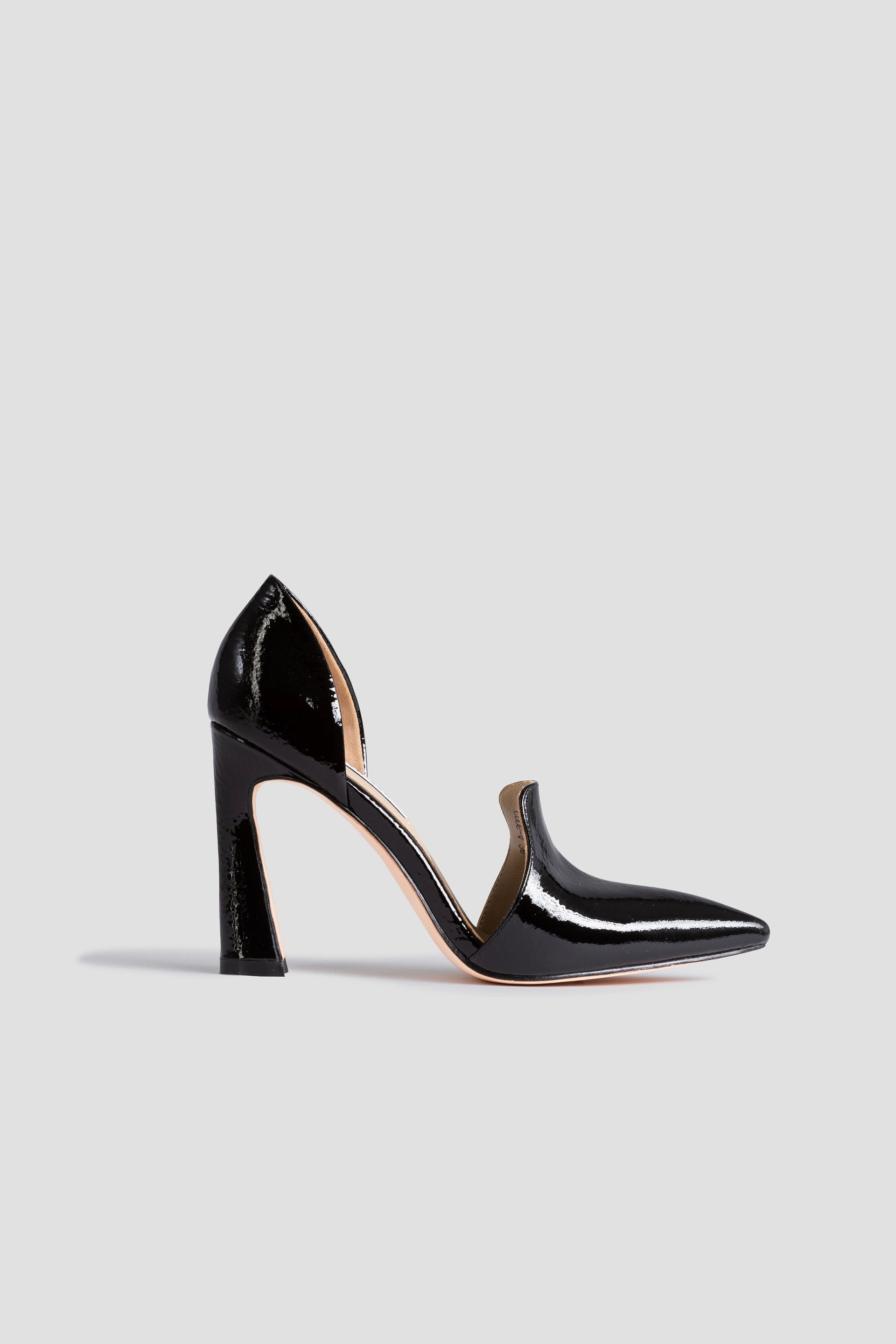 TOWN HEEL