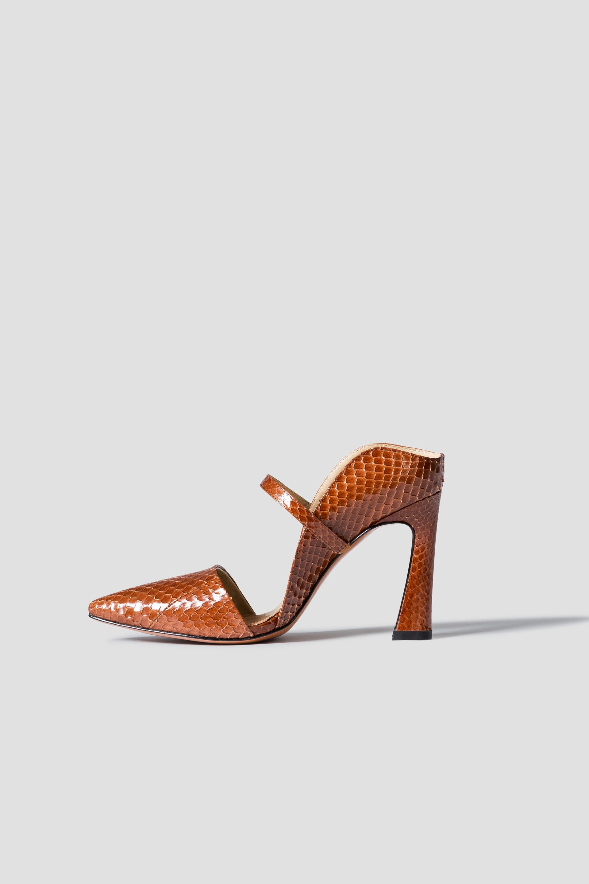 MARY JANE HEEL