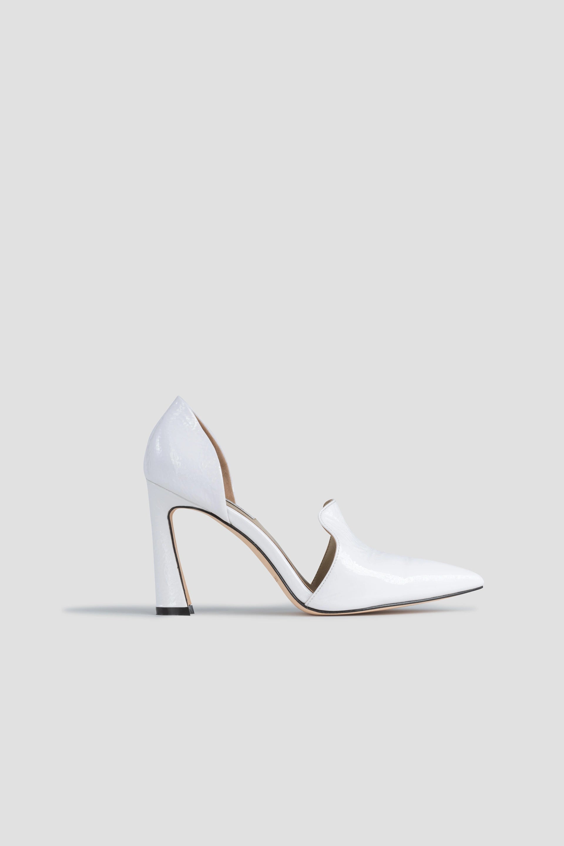 TOWN HEEL