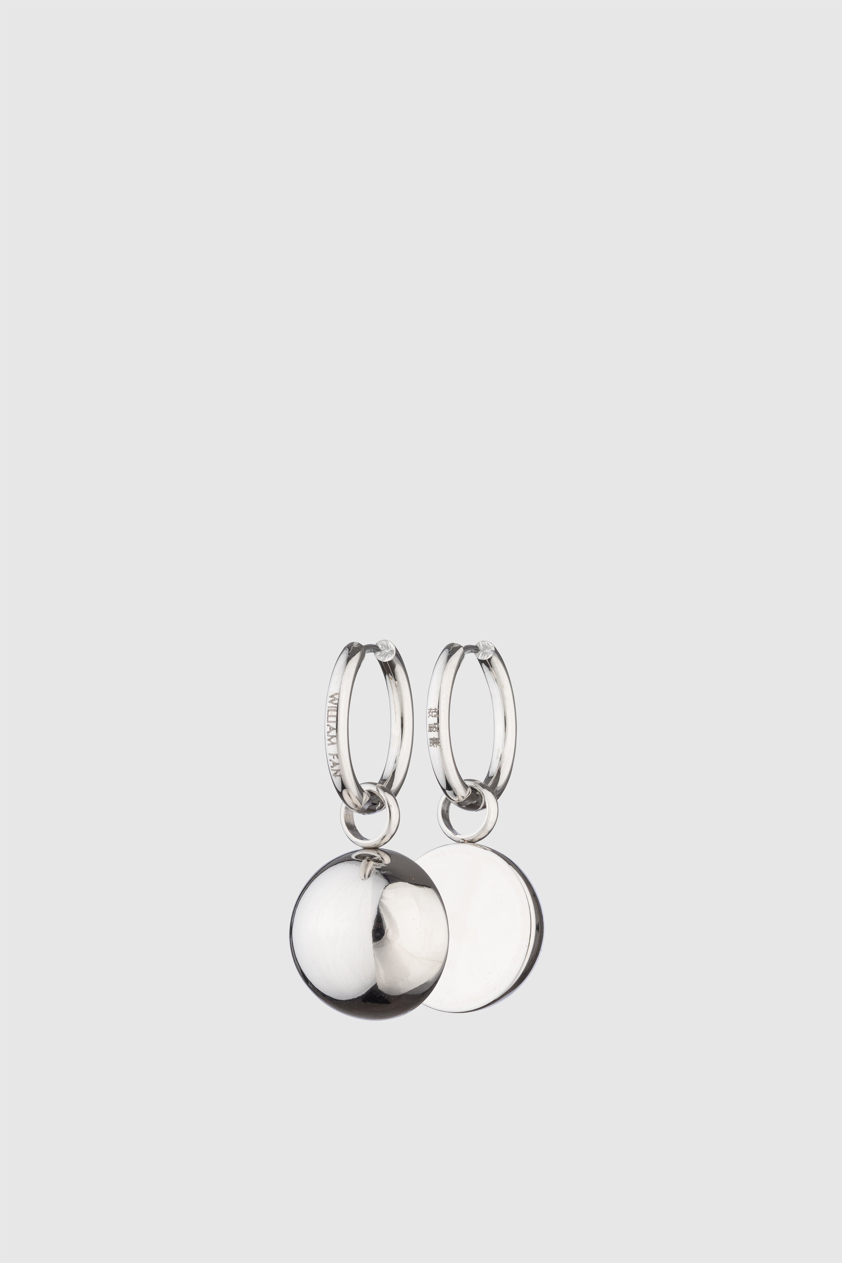 SCOOP EARRING
