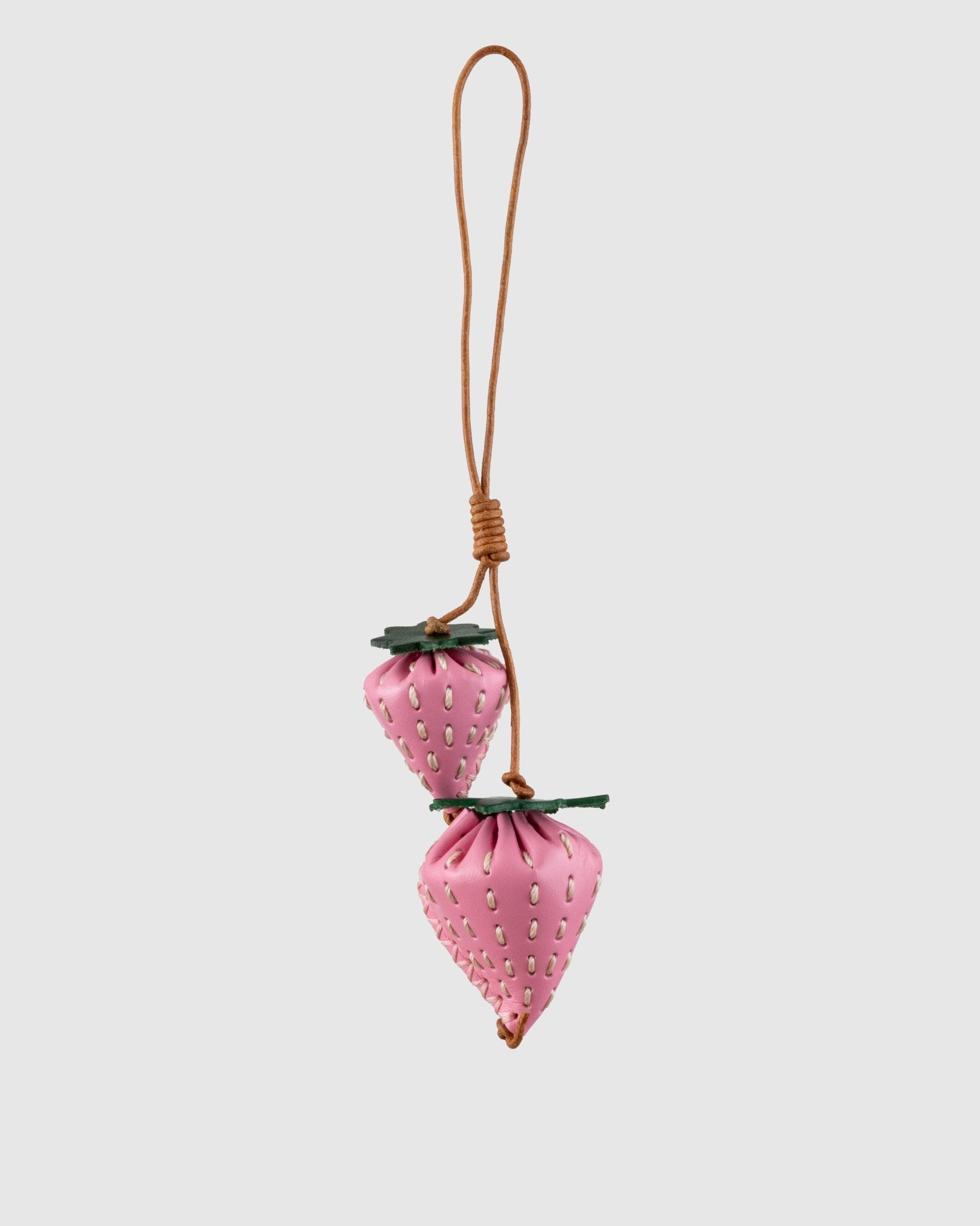 BAG CHARM STRAWBERRY - WILLIAM FAN
