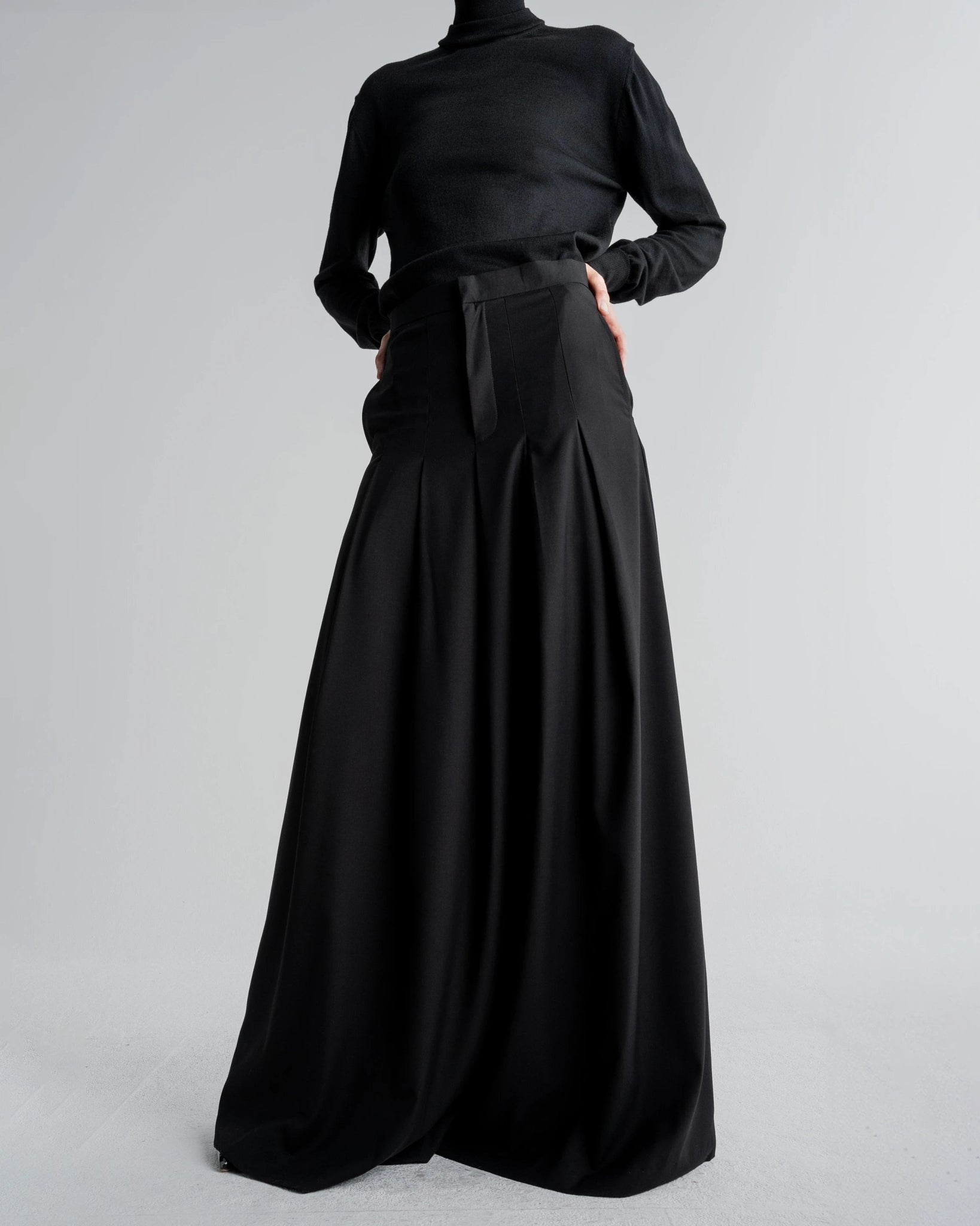 BASE SKIRT - WILLIAM FAN