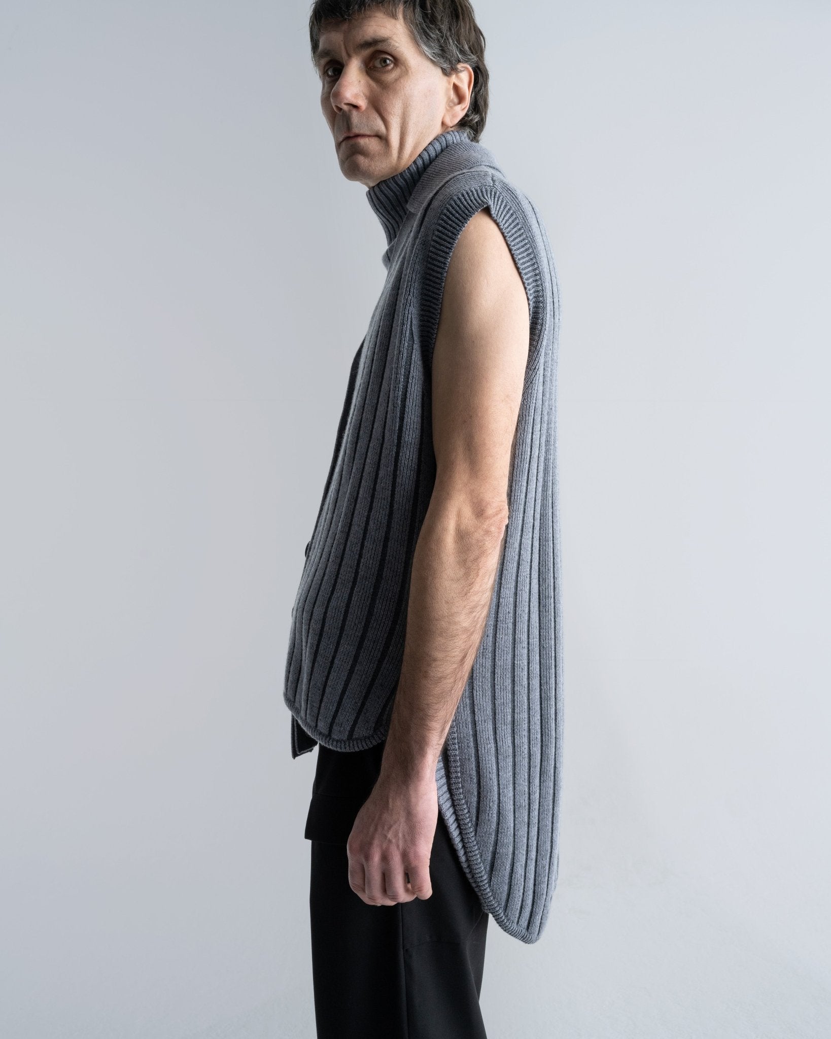 CARDIGAN PULLUNDER - WILLIAM FAN