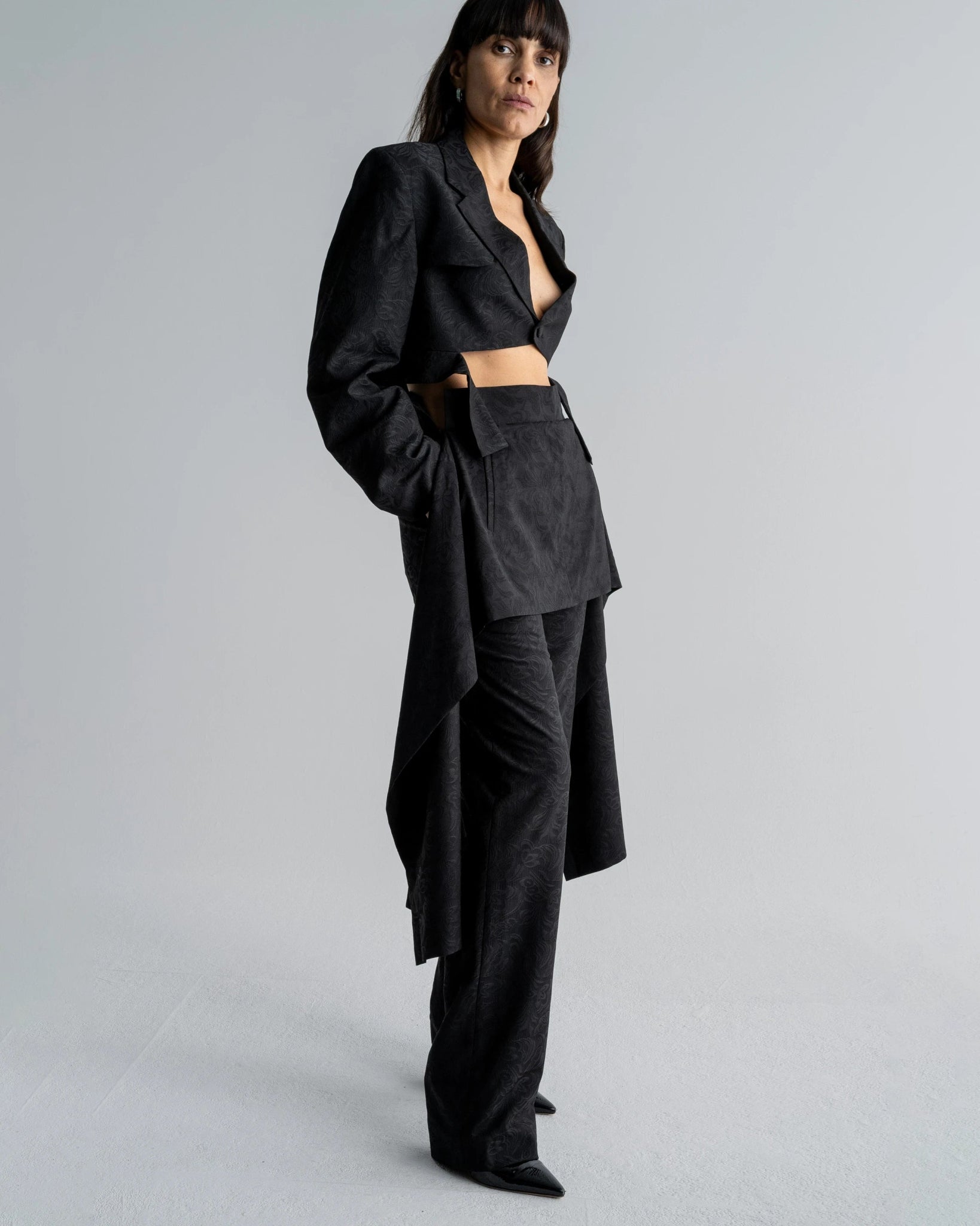 CROPPED JORDAN BLAZER - WILLIAM FAN