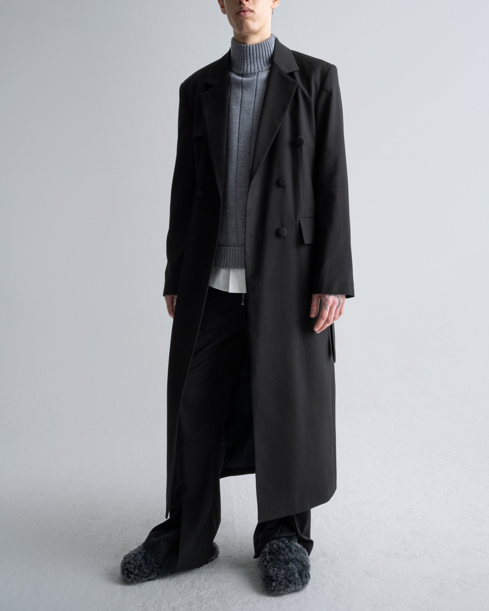 DOUBLE BREASTED COAT - WILLIAM FAN