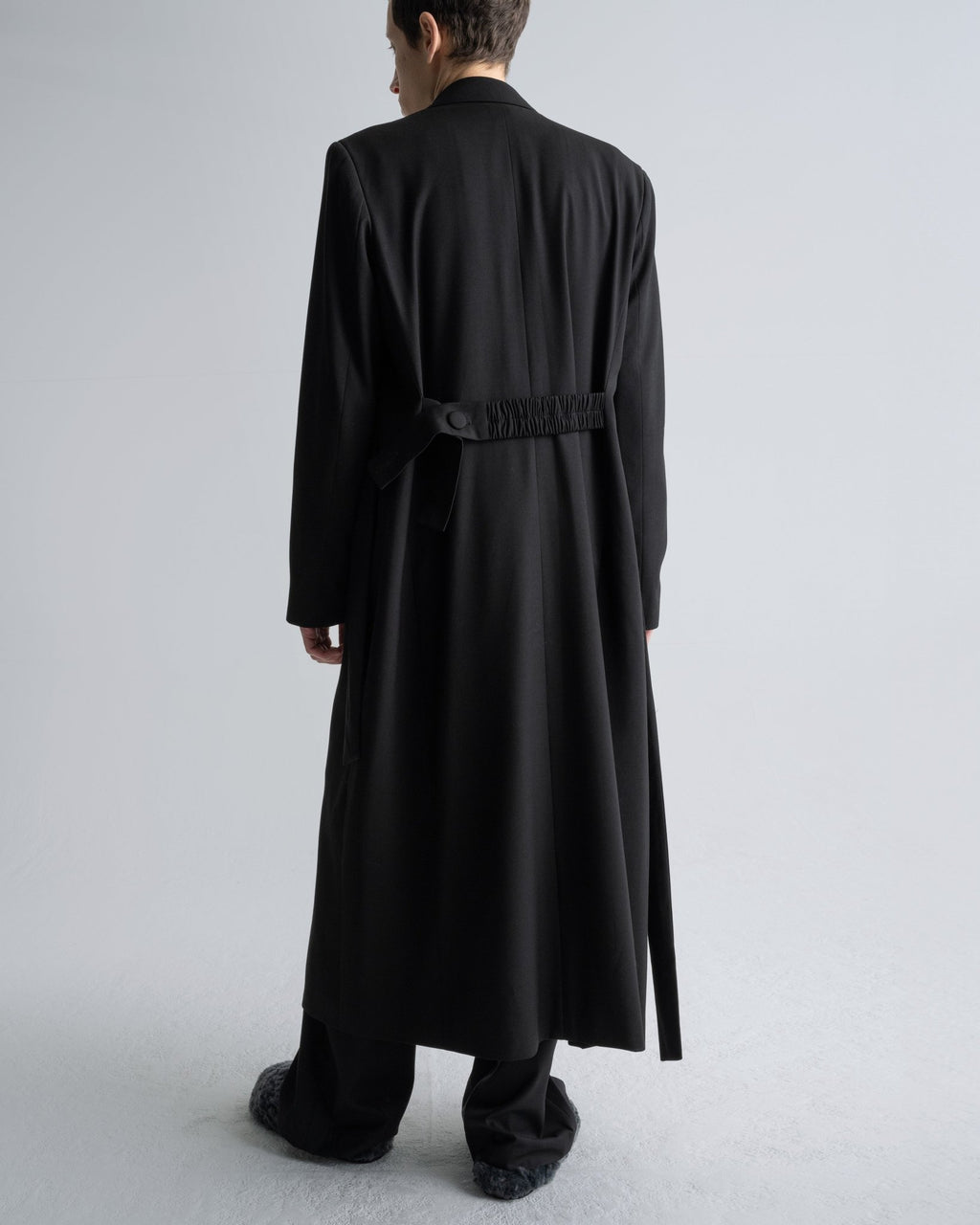 DOUBLE BREASTED COAT - WILLIAM FAN