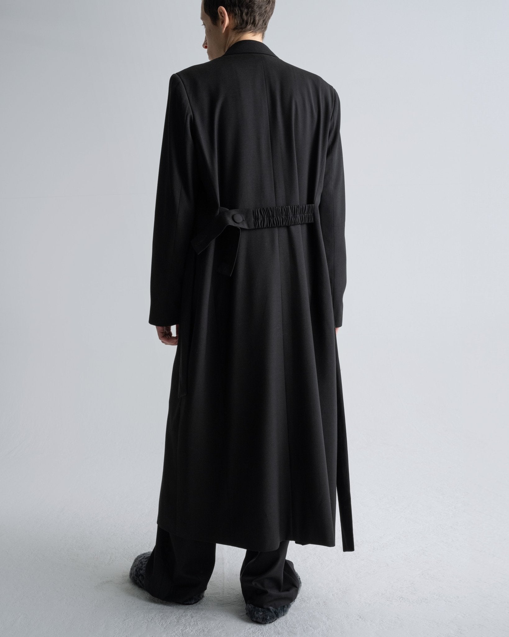 DOUBLE BREASTED COAT - WILLIAM FAN