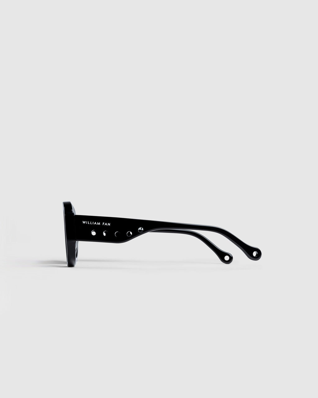 HALSTON GLASSES - WILLIAM FAN