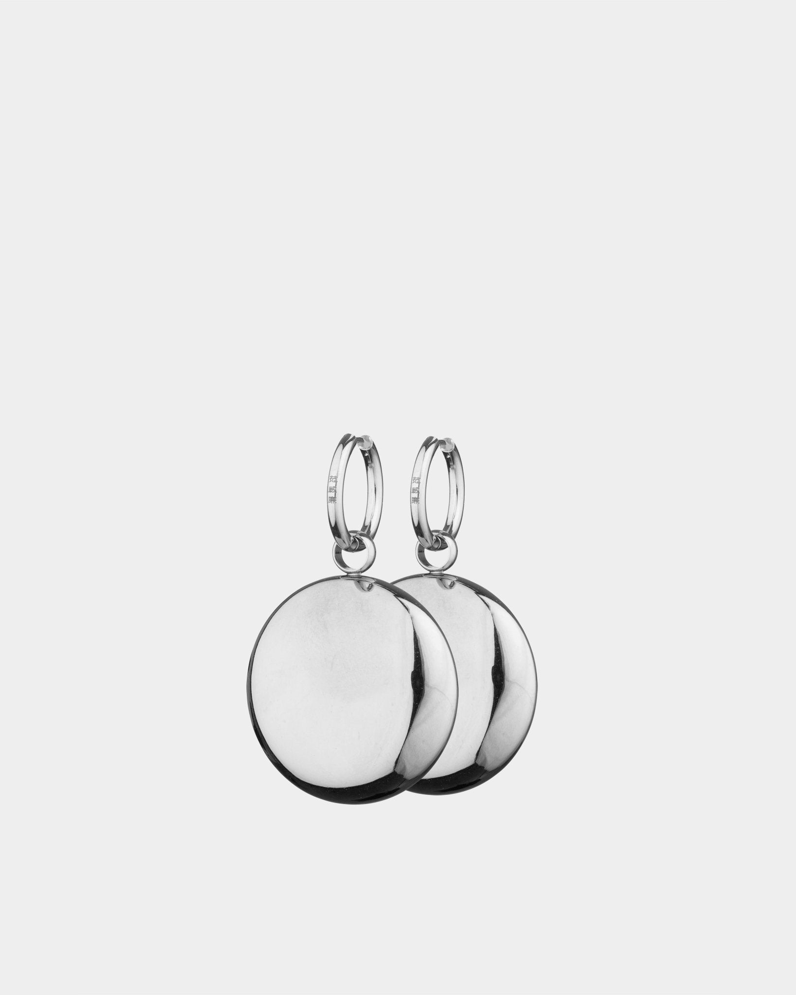 MEDAILLON EARRING - WILLIAM FAN