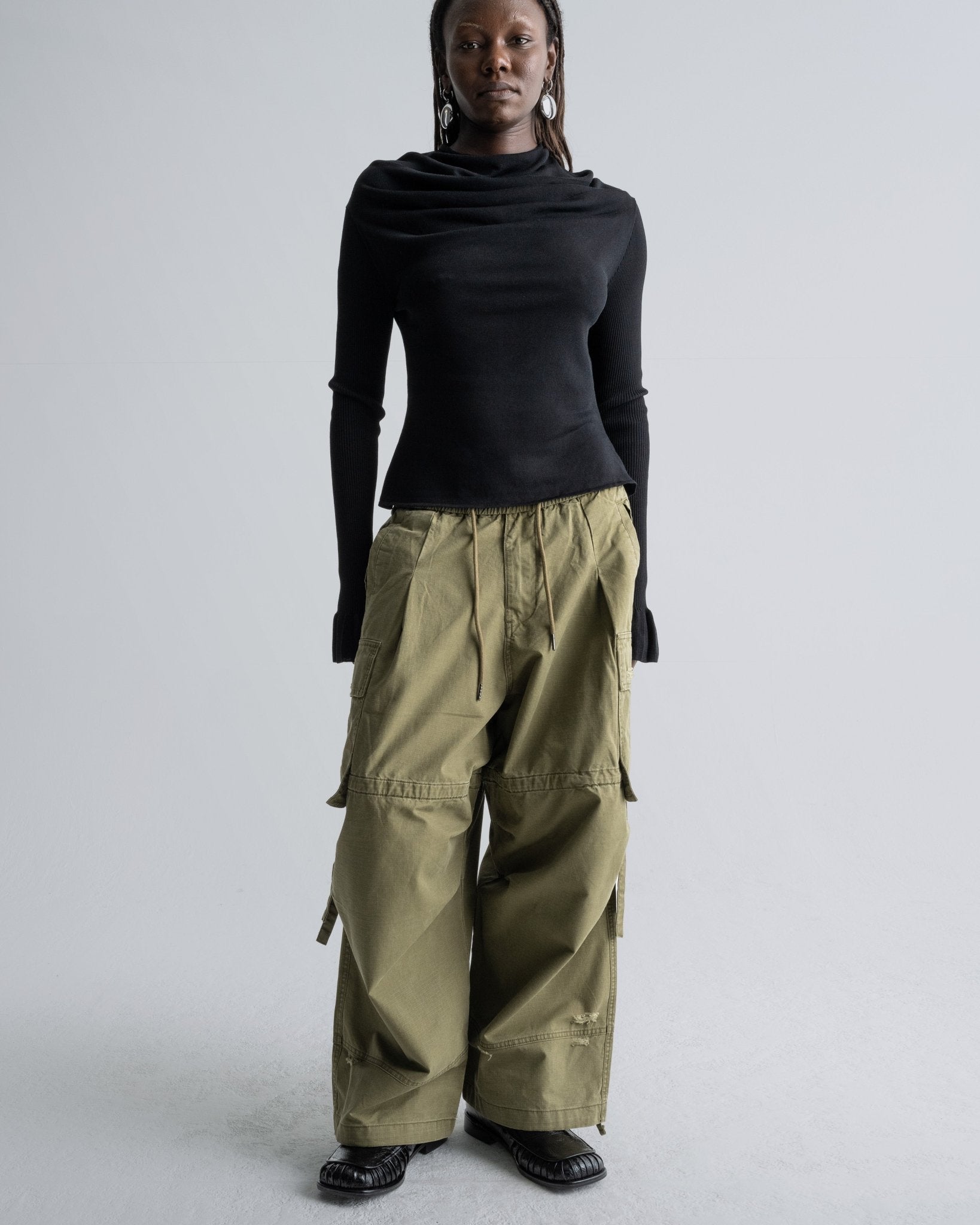 NICKI PANTS - WILLIAM FAN