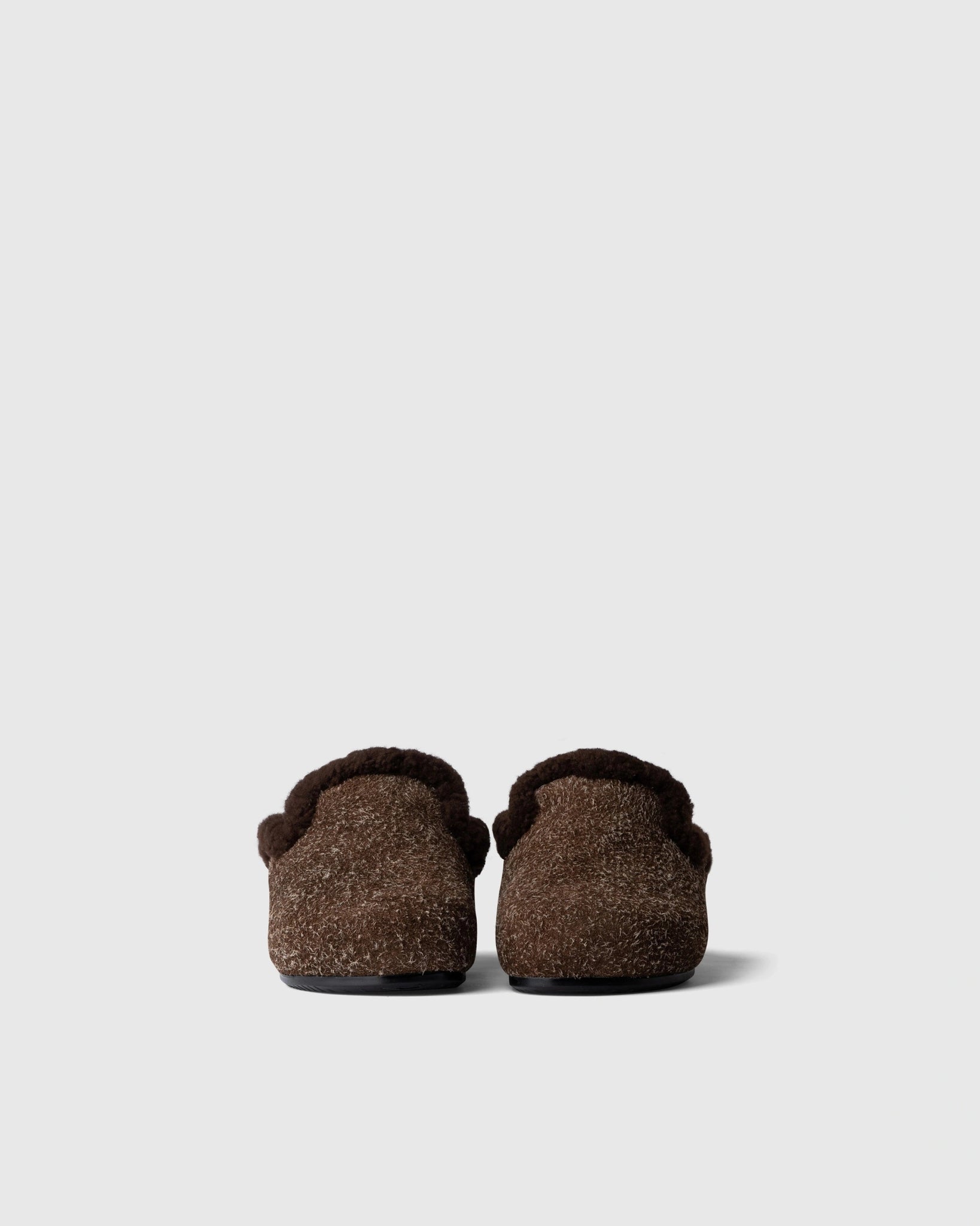 SLIPPER - WILLIAM FAN