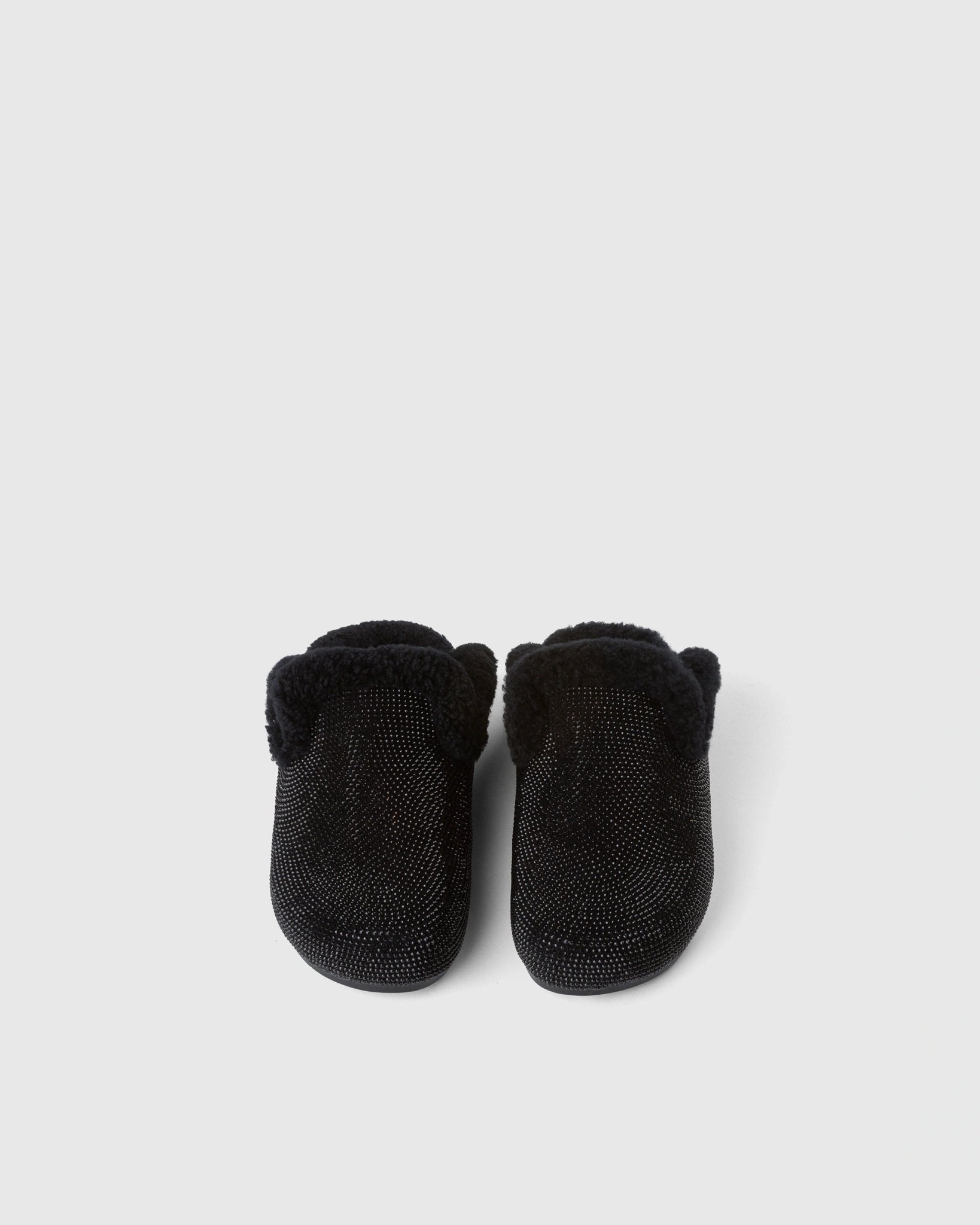 SLIPPER - WILLIAM FAN