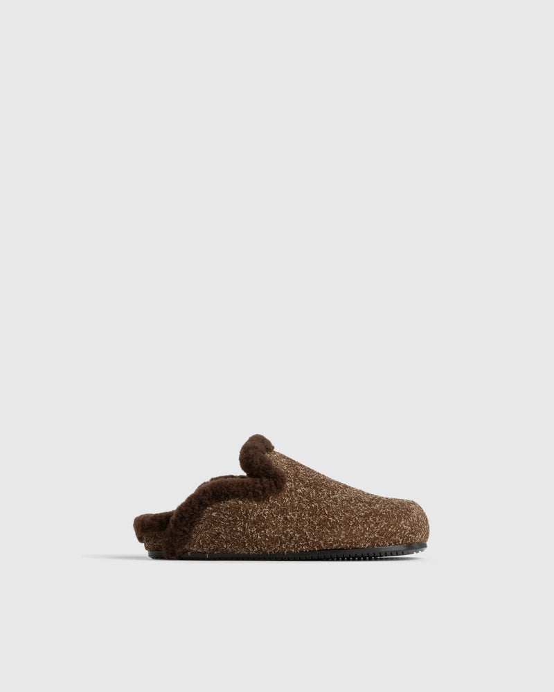 SLIPPER
