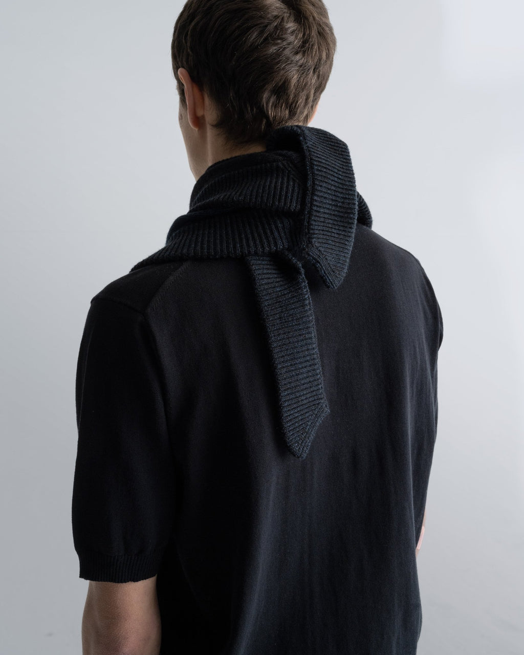 TRIANGLE SCARF - WILLIAM FAN