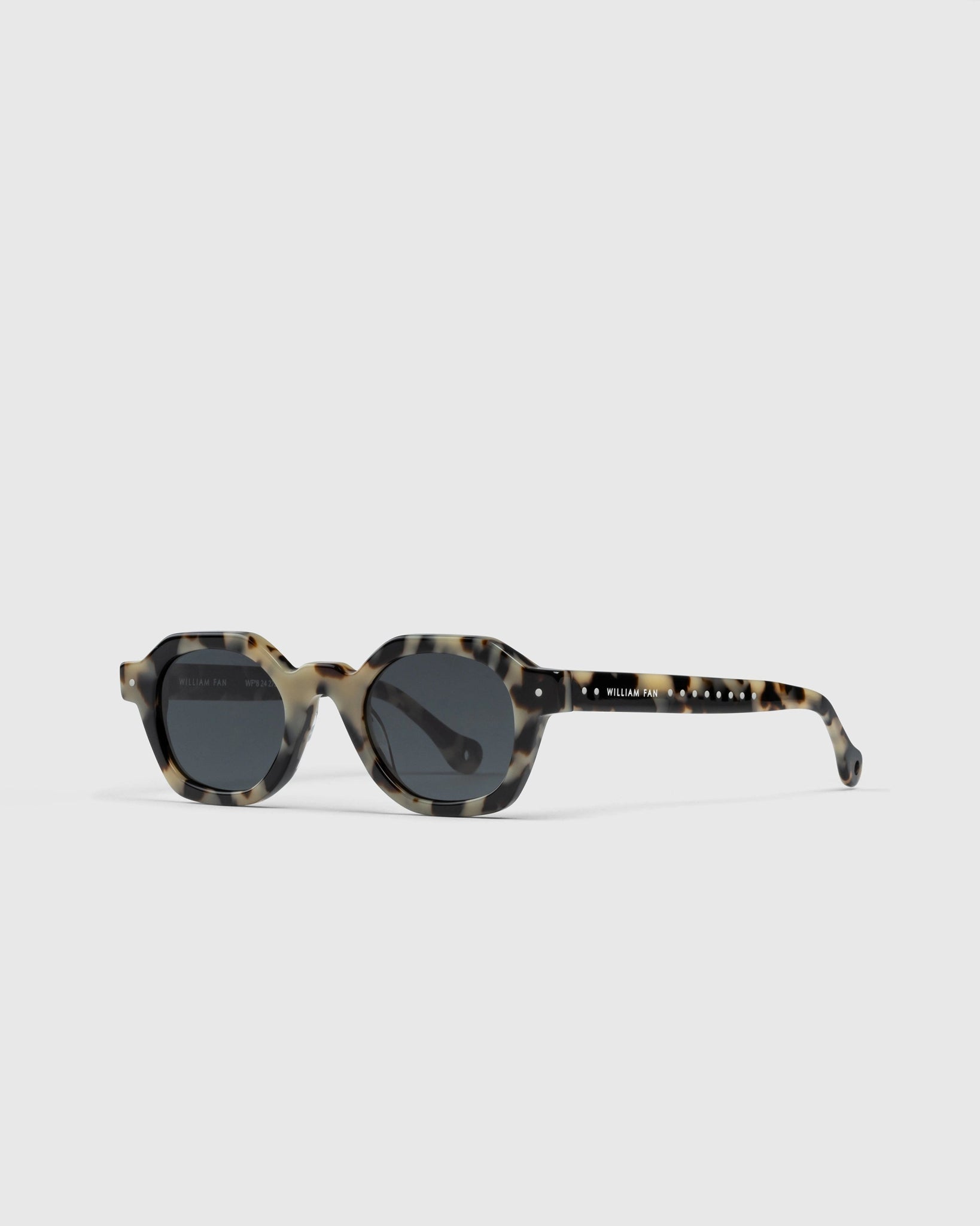 WILLIAM GLASSES - WILLIAM FAN