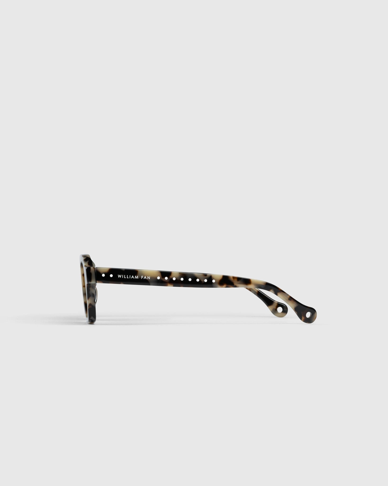 WILLIAM GLASSES - WILLIAM FAN