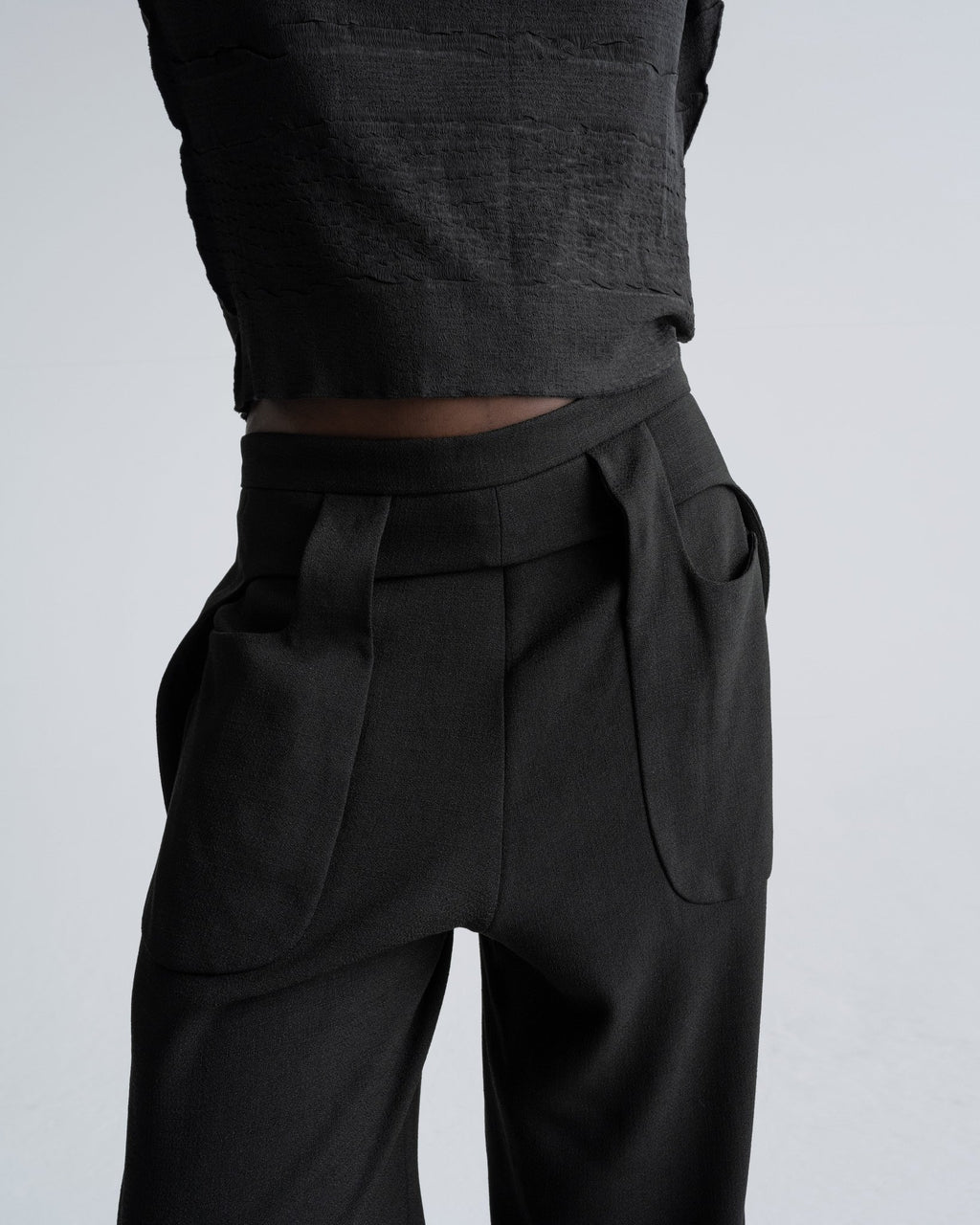 WOVEN PANTS - WILLIAM FAN